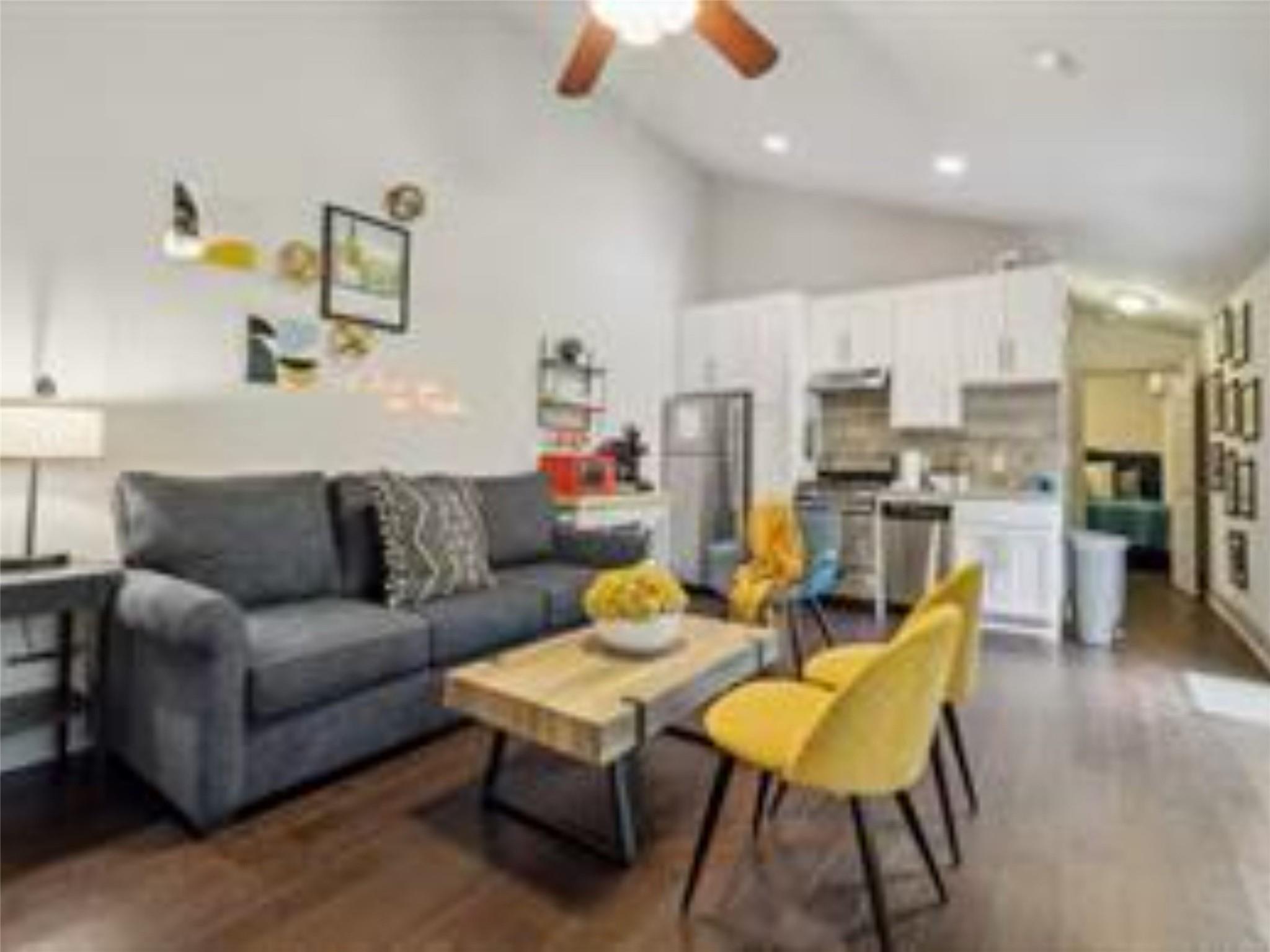 1139 1/2 Poquito Street ST # 3