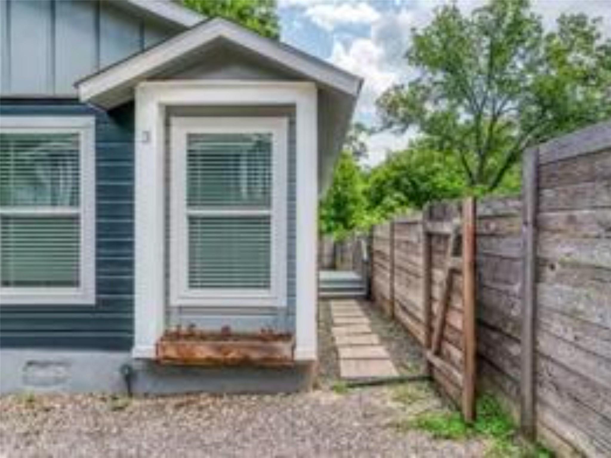 1139 1/2 Poquito Street ST # 3