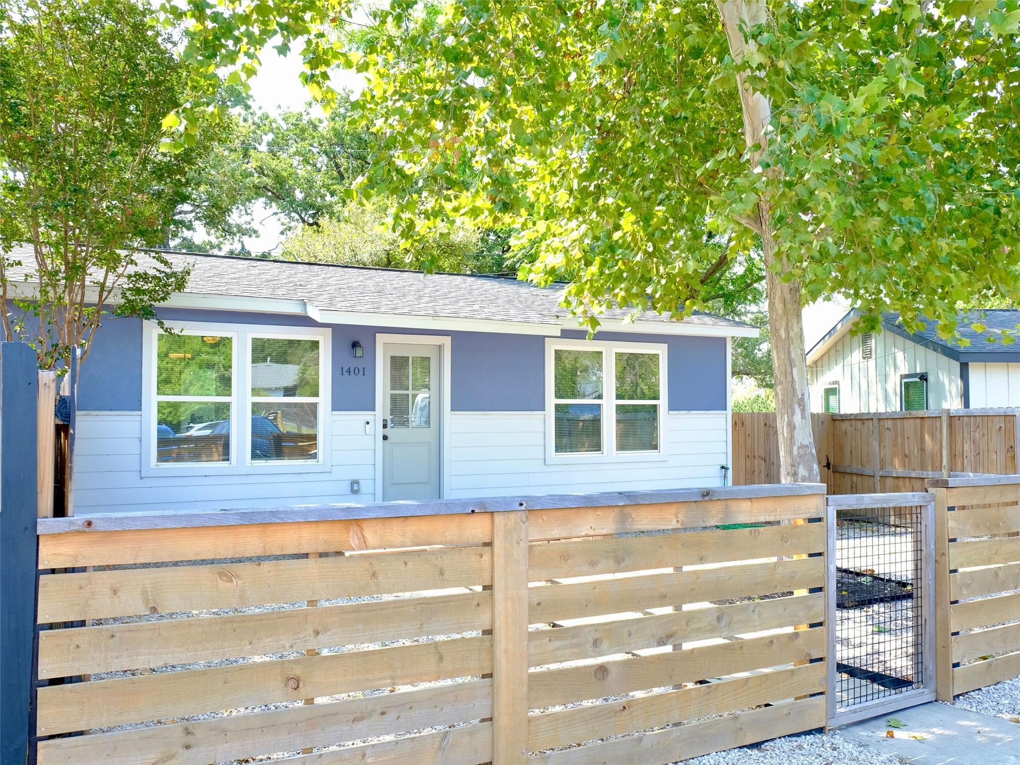 1401 Marcus PL # B, Austin Unit: B