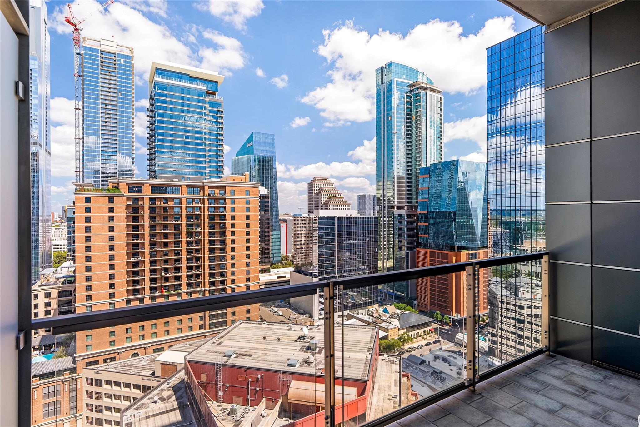 210 Lavaca ST # 2211