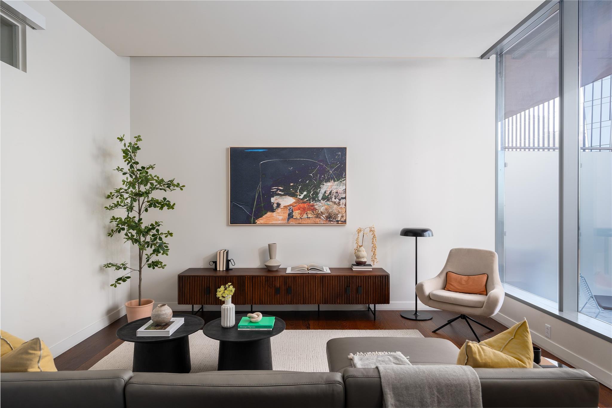 210 Lavaca ST # 2211