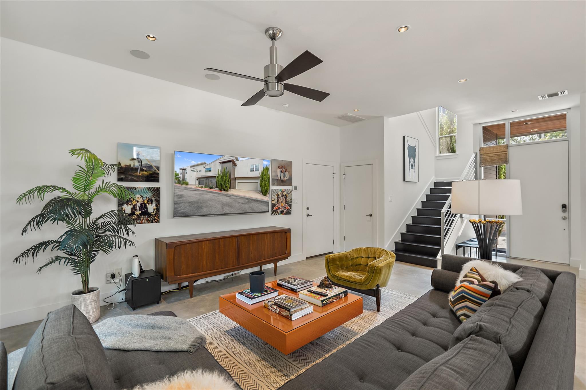 2105 Goodrich Ave # 2