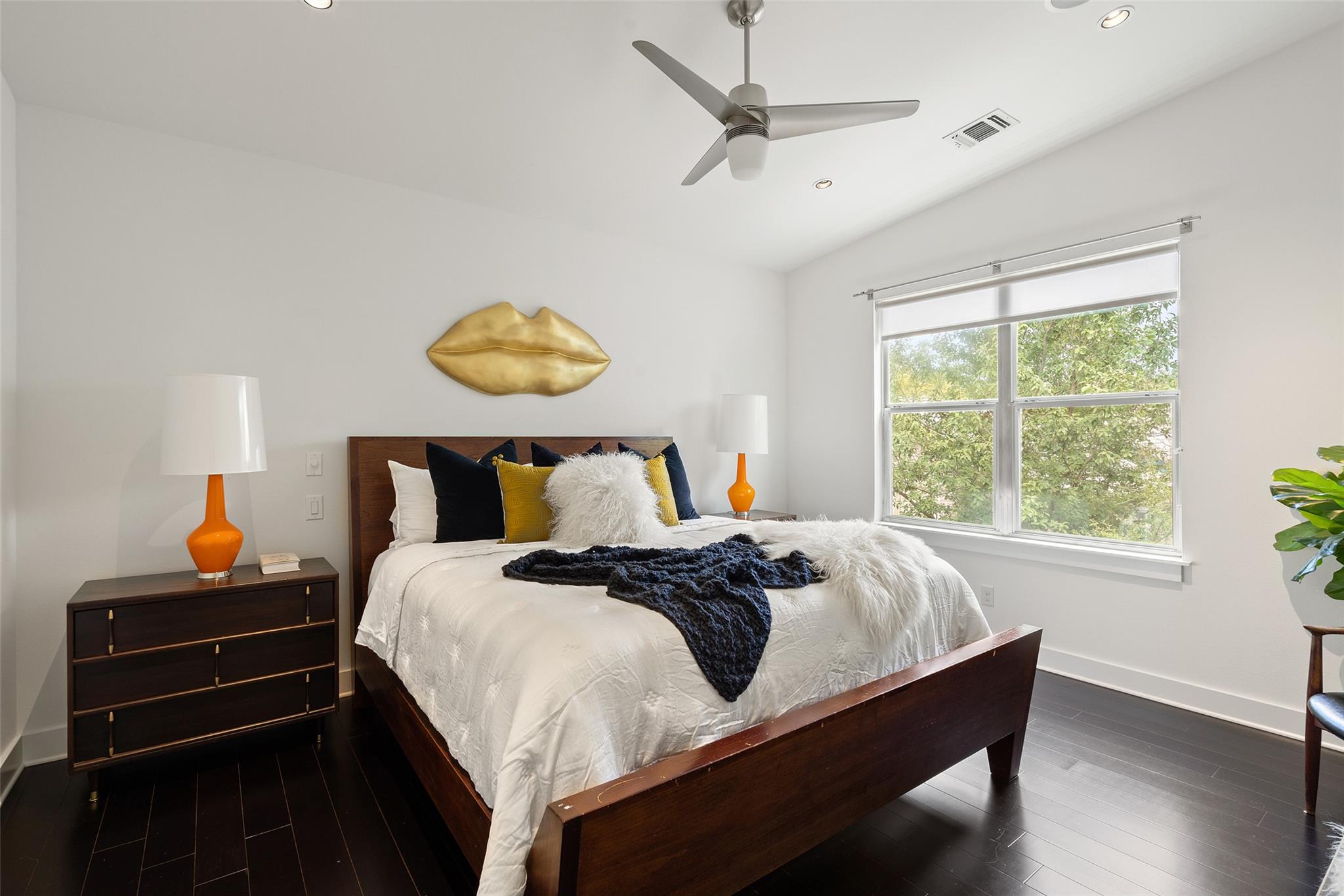 2105 Goodrich Ave # 2