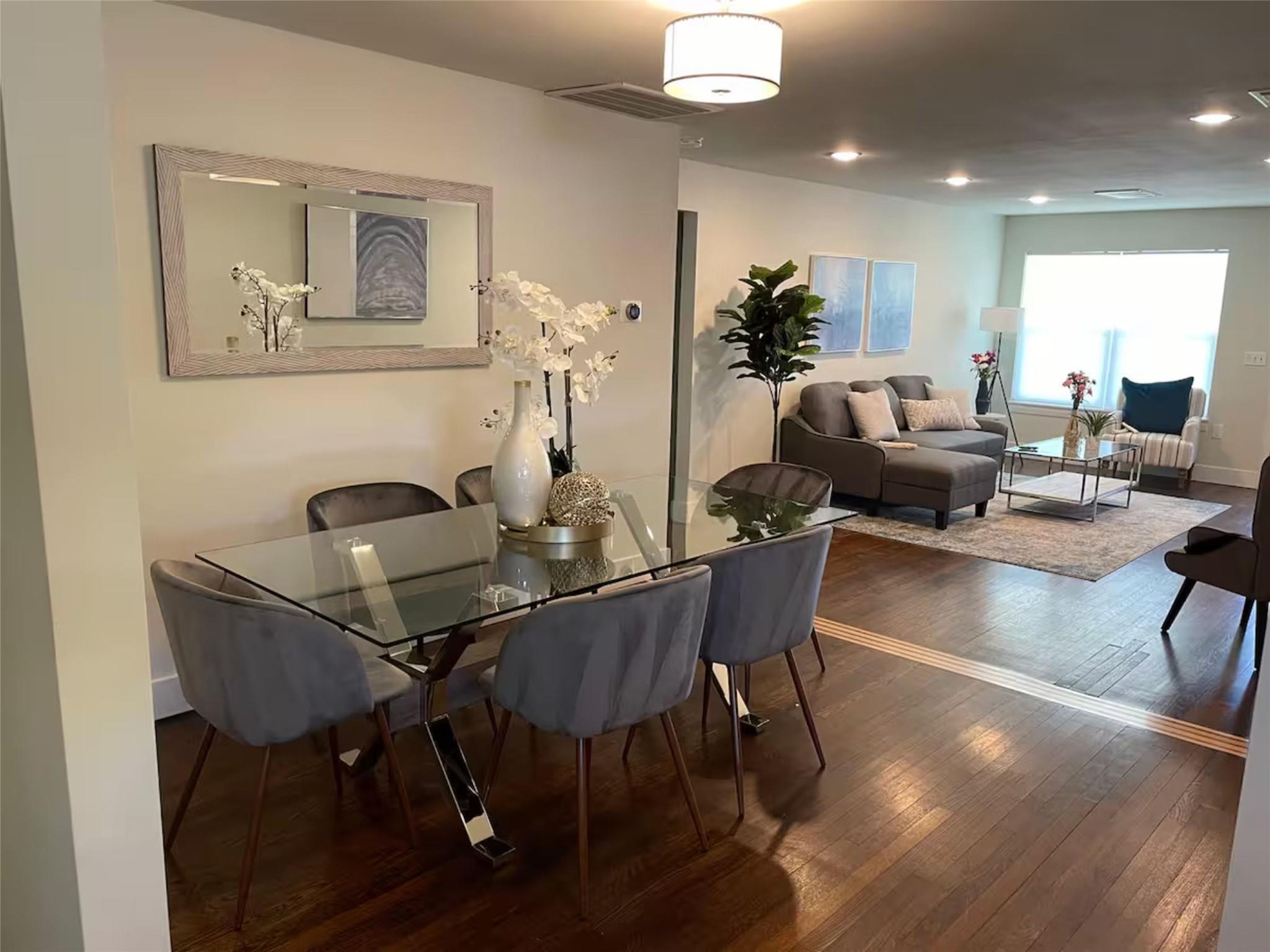 1406 Brentwood ST # 1