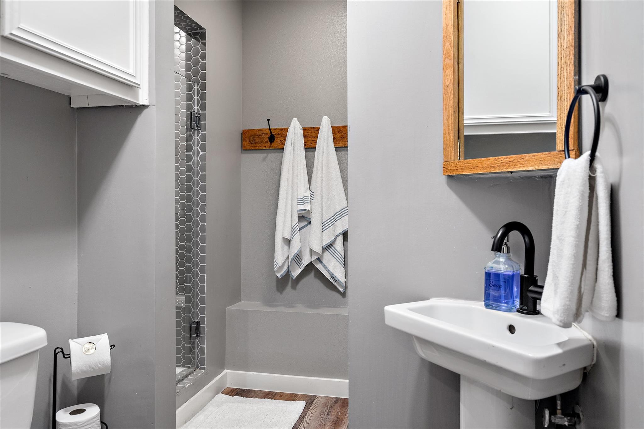 106 Center Cove II LOOP