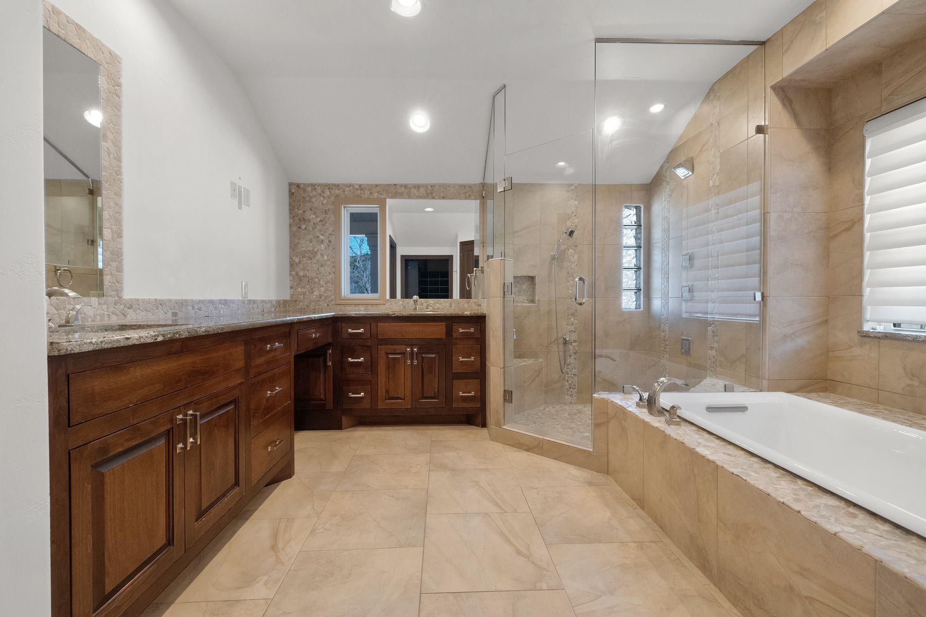 10810 River Terrace CIR