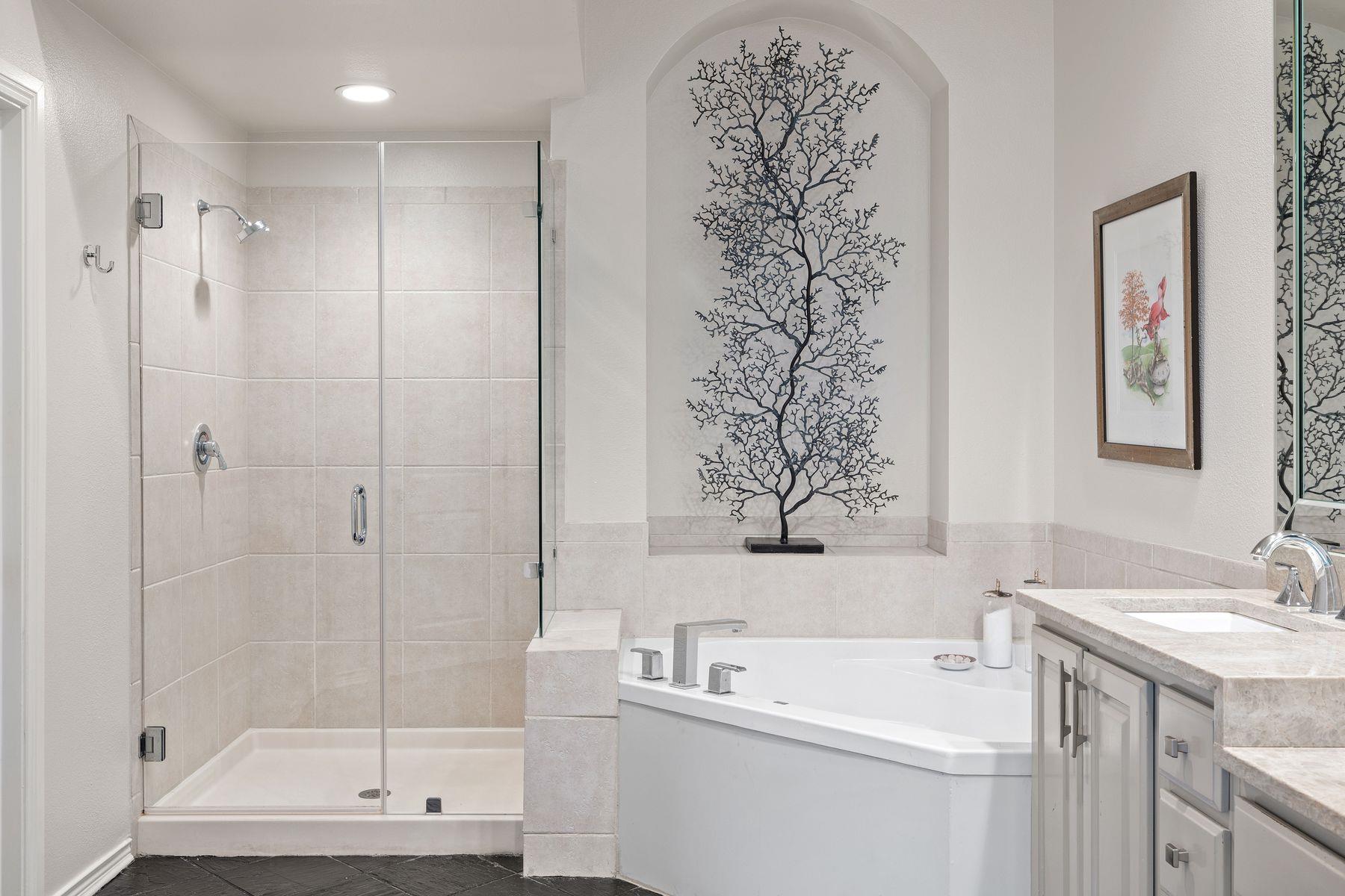 7800 Southwest PKWY # 1112