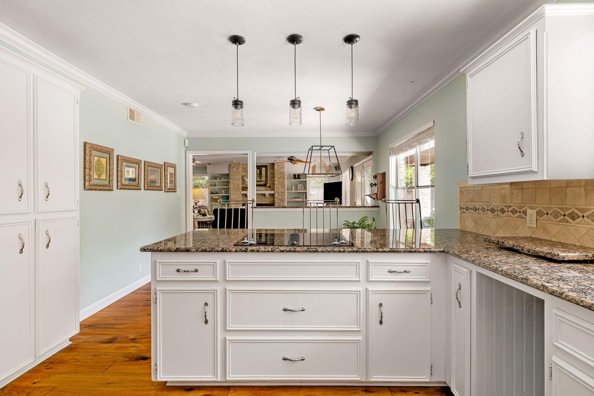 10601 Spicewood PKWY