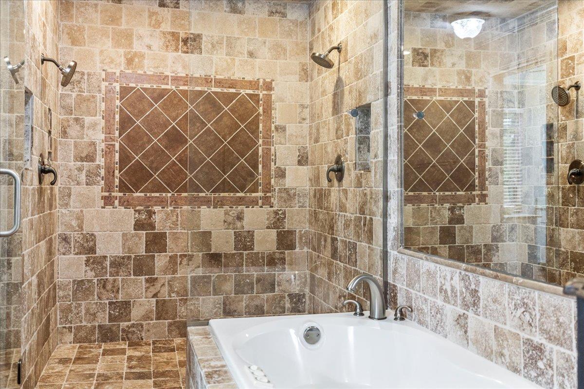 10601 Spicewood PKWY
