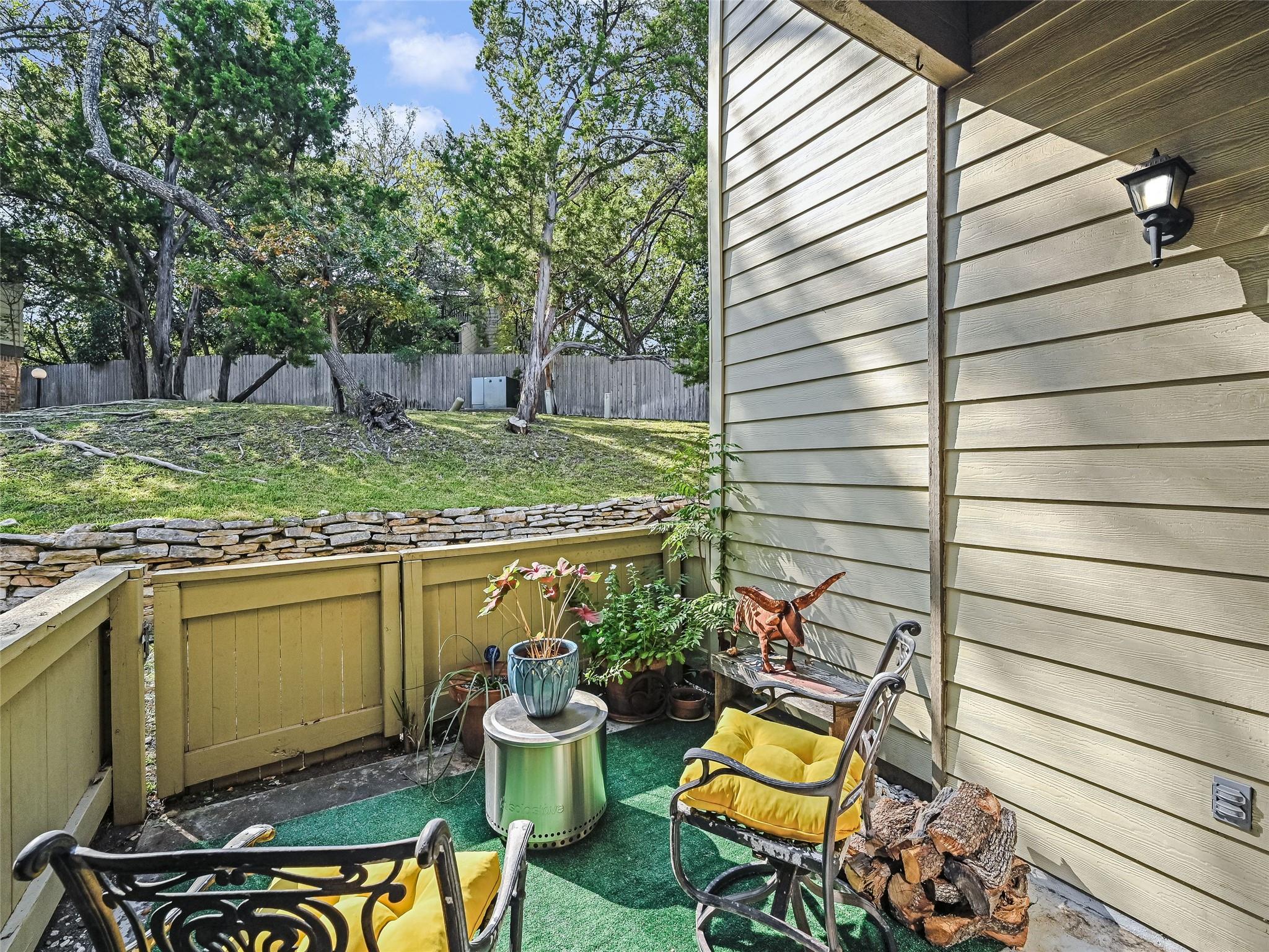 1804 Capital PKWY # 18