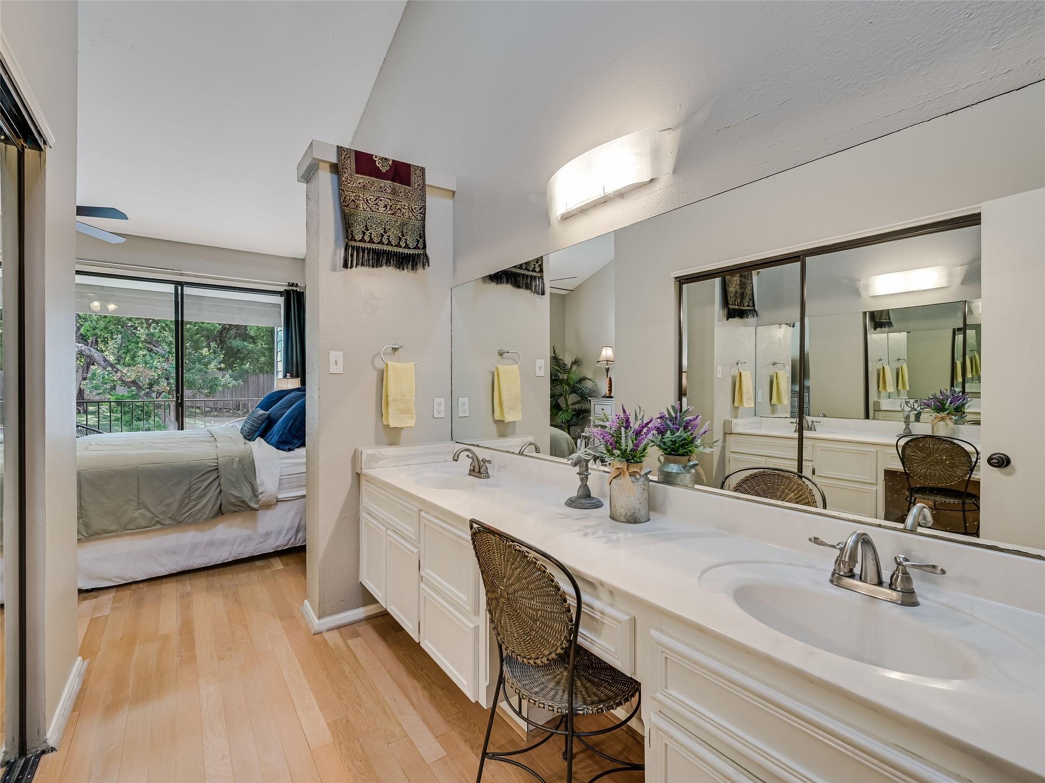 1804 Capital PKWY # 18