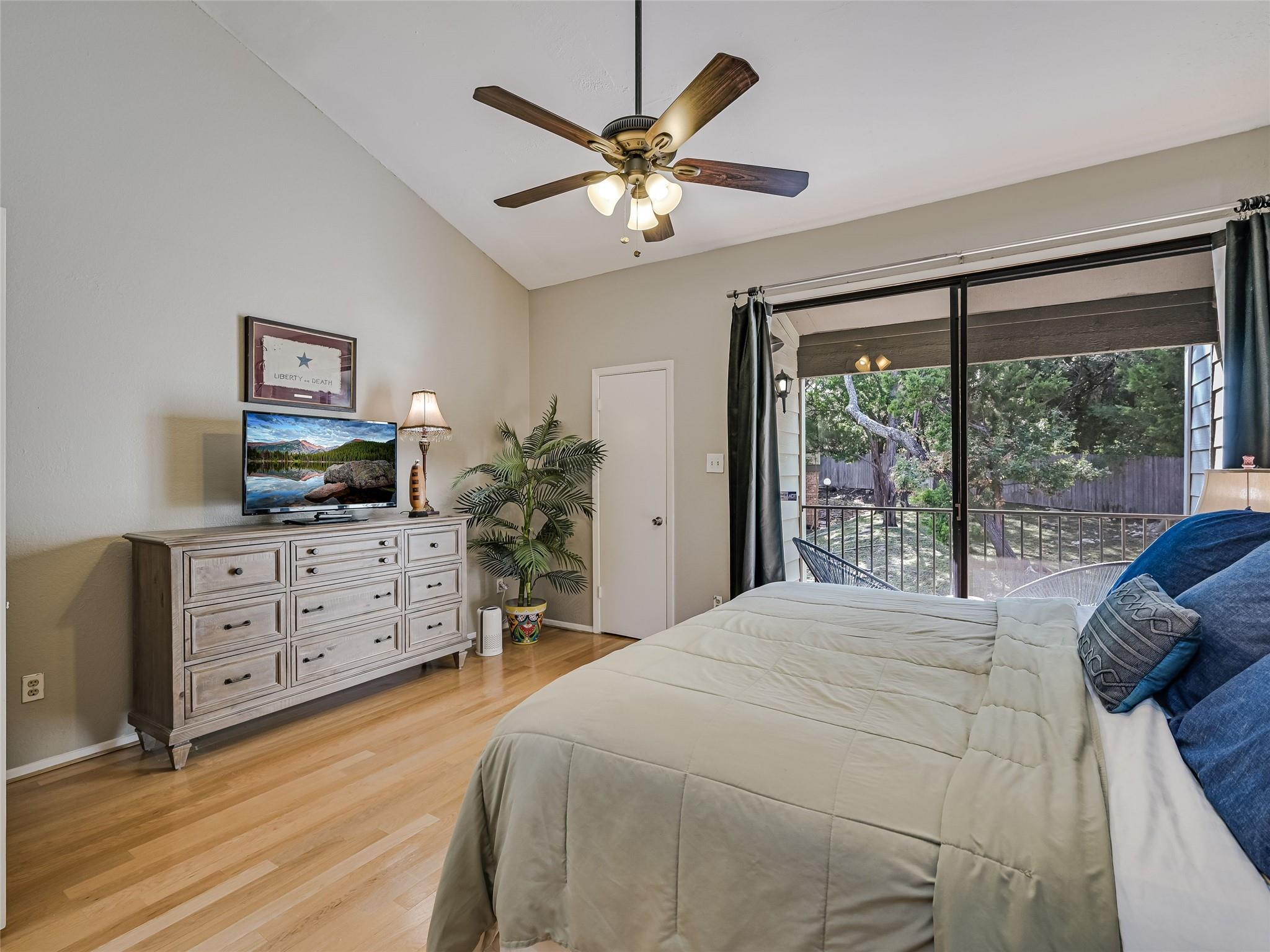 1804 Capital PKWY # 18