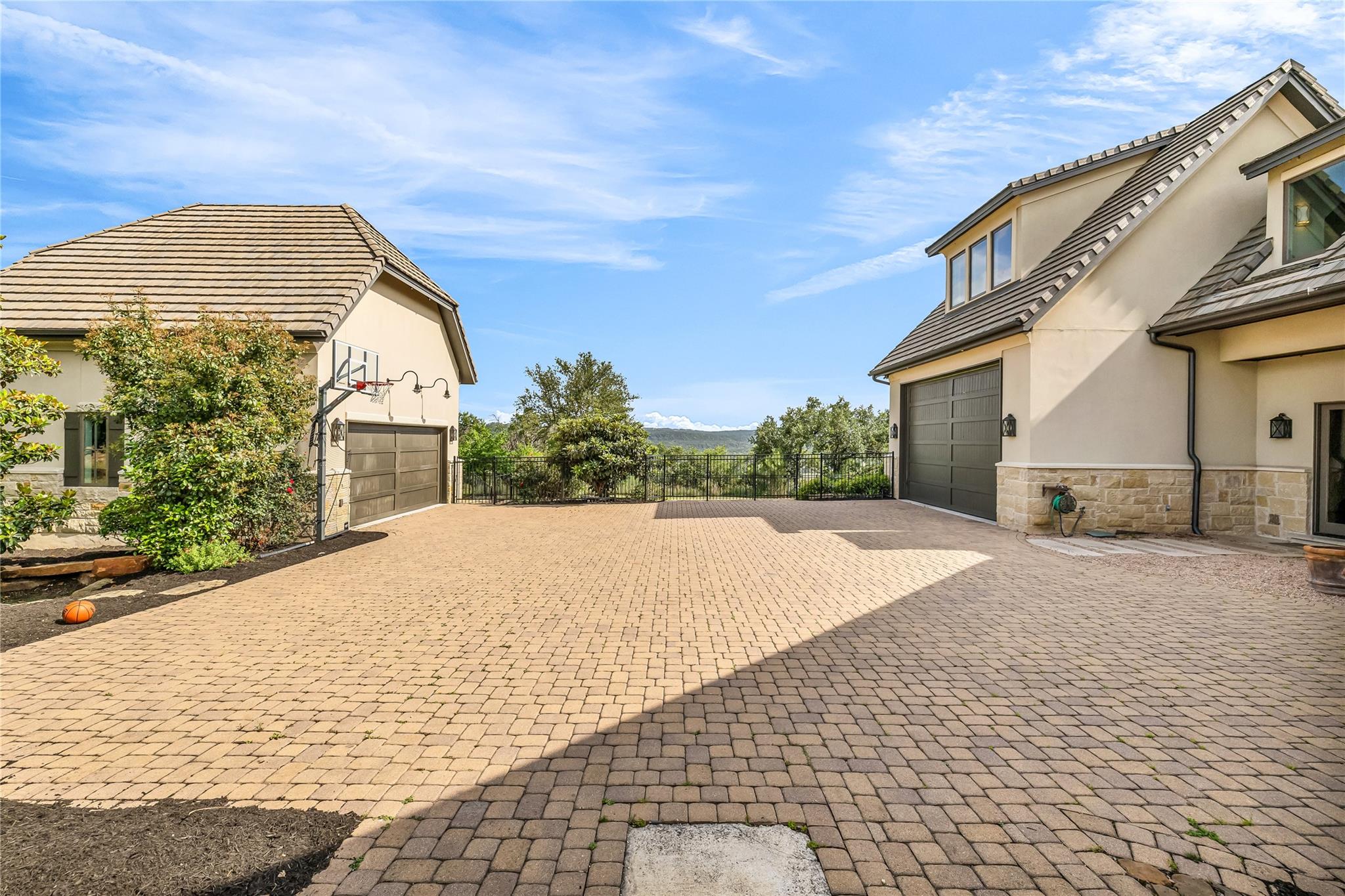 11705 Shoreview Overlook