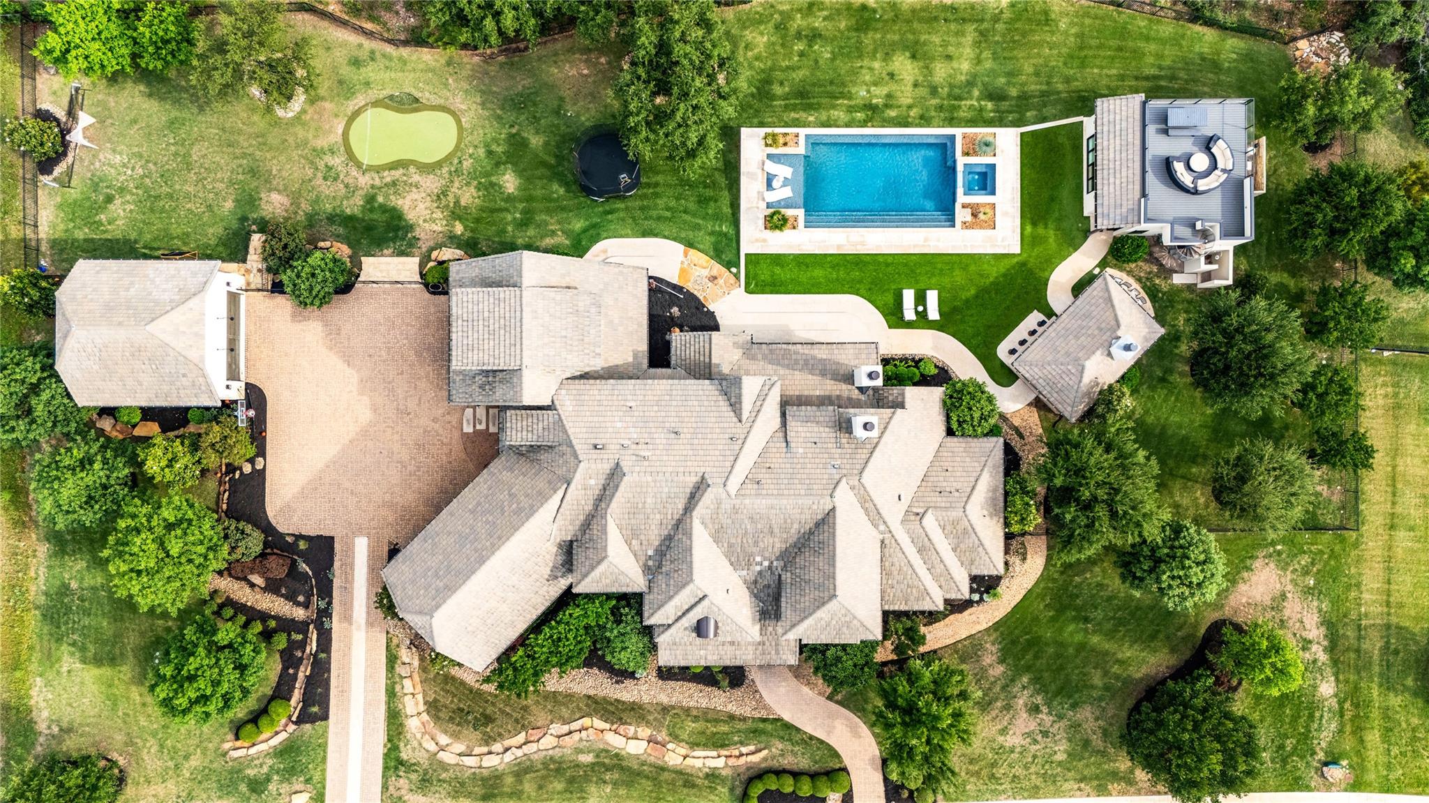 11705 Shoreview Overlook