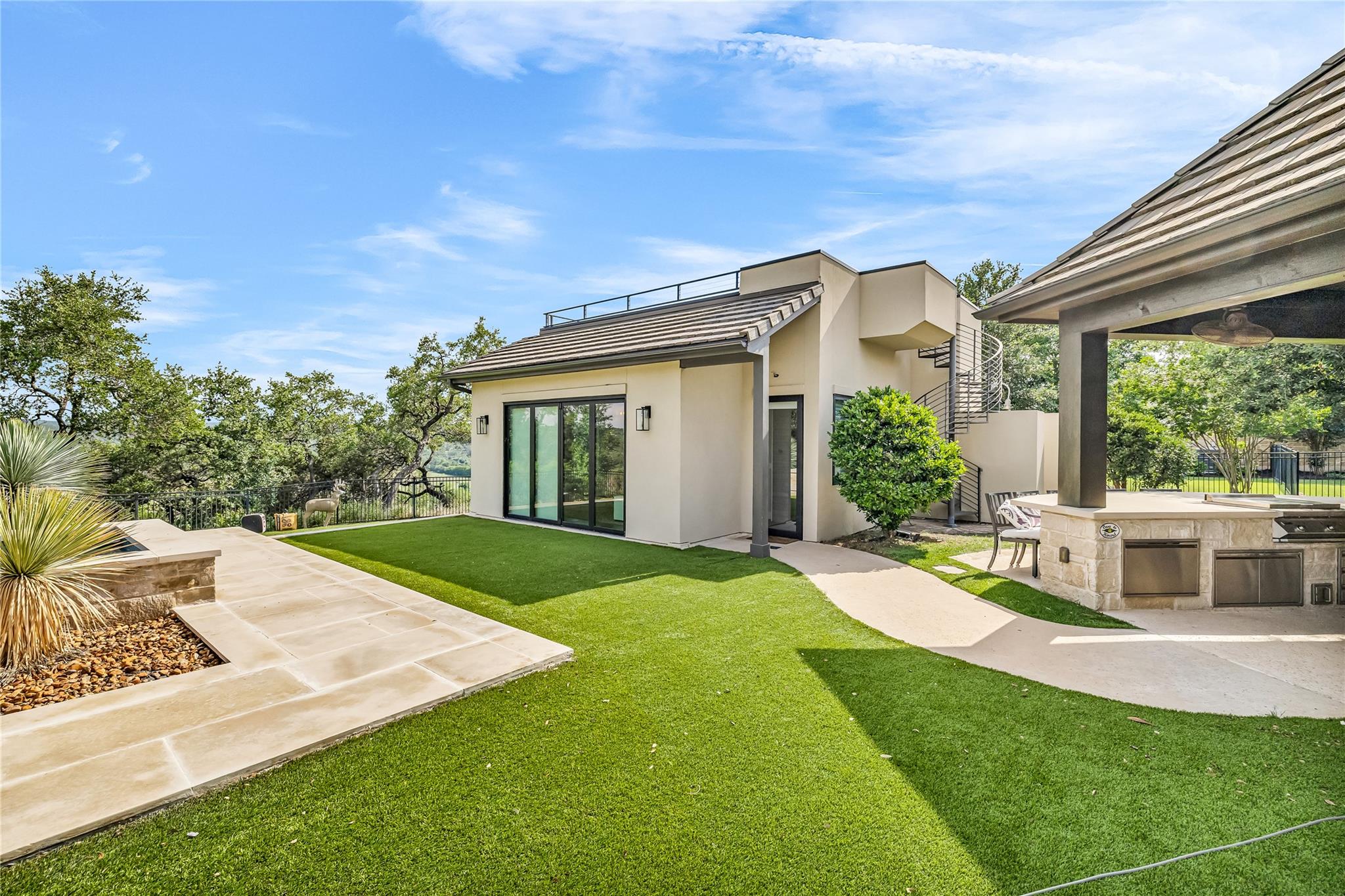 11705 Shoreview Overlook