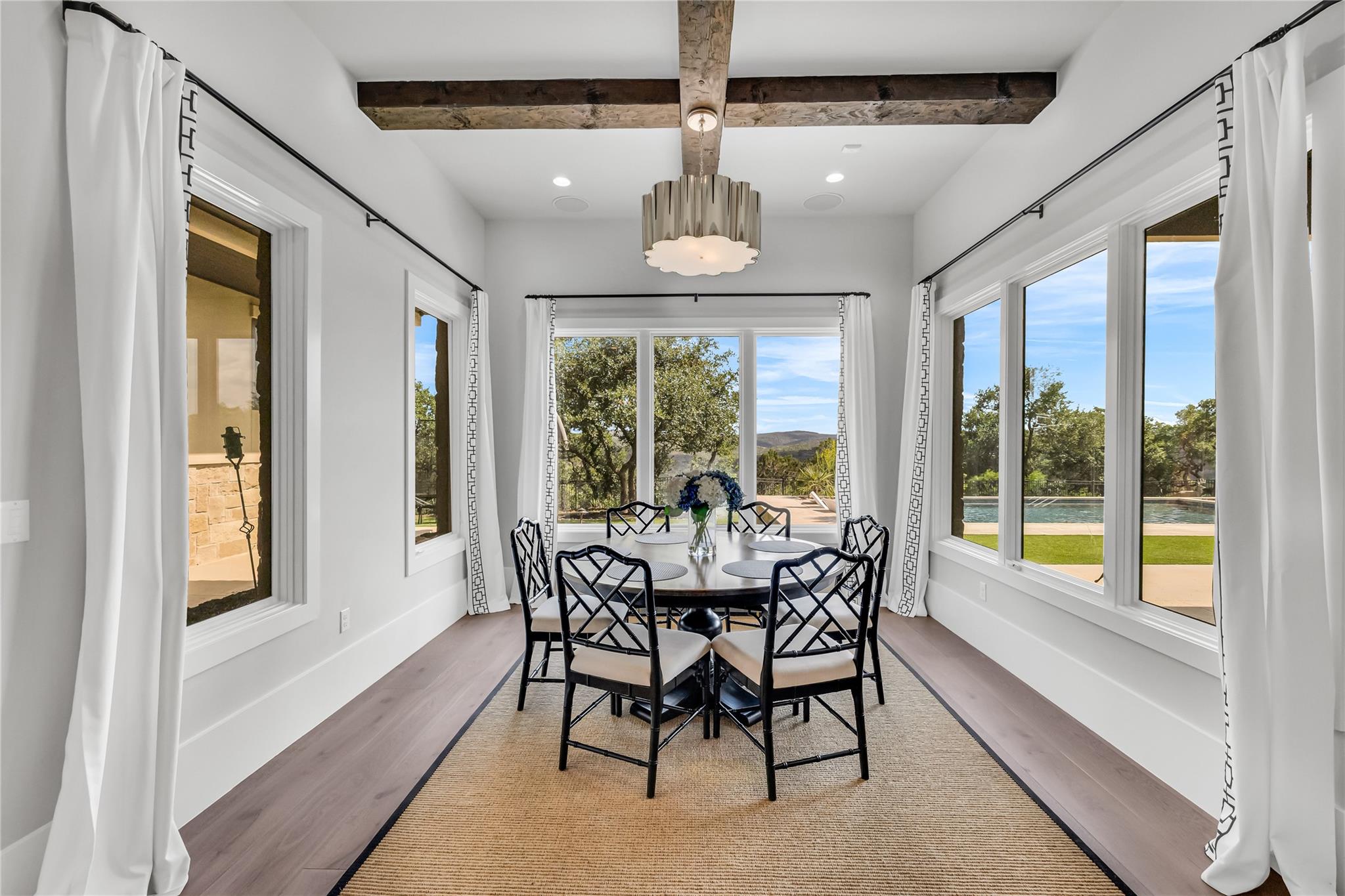 11705 Shoreview Overlook