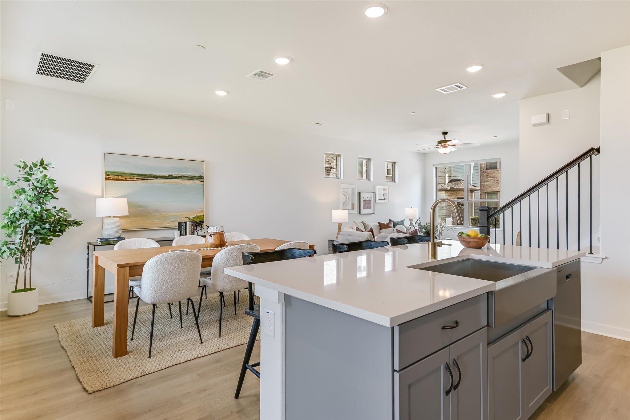 2500 FOREST CREEK DR # 904