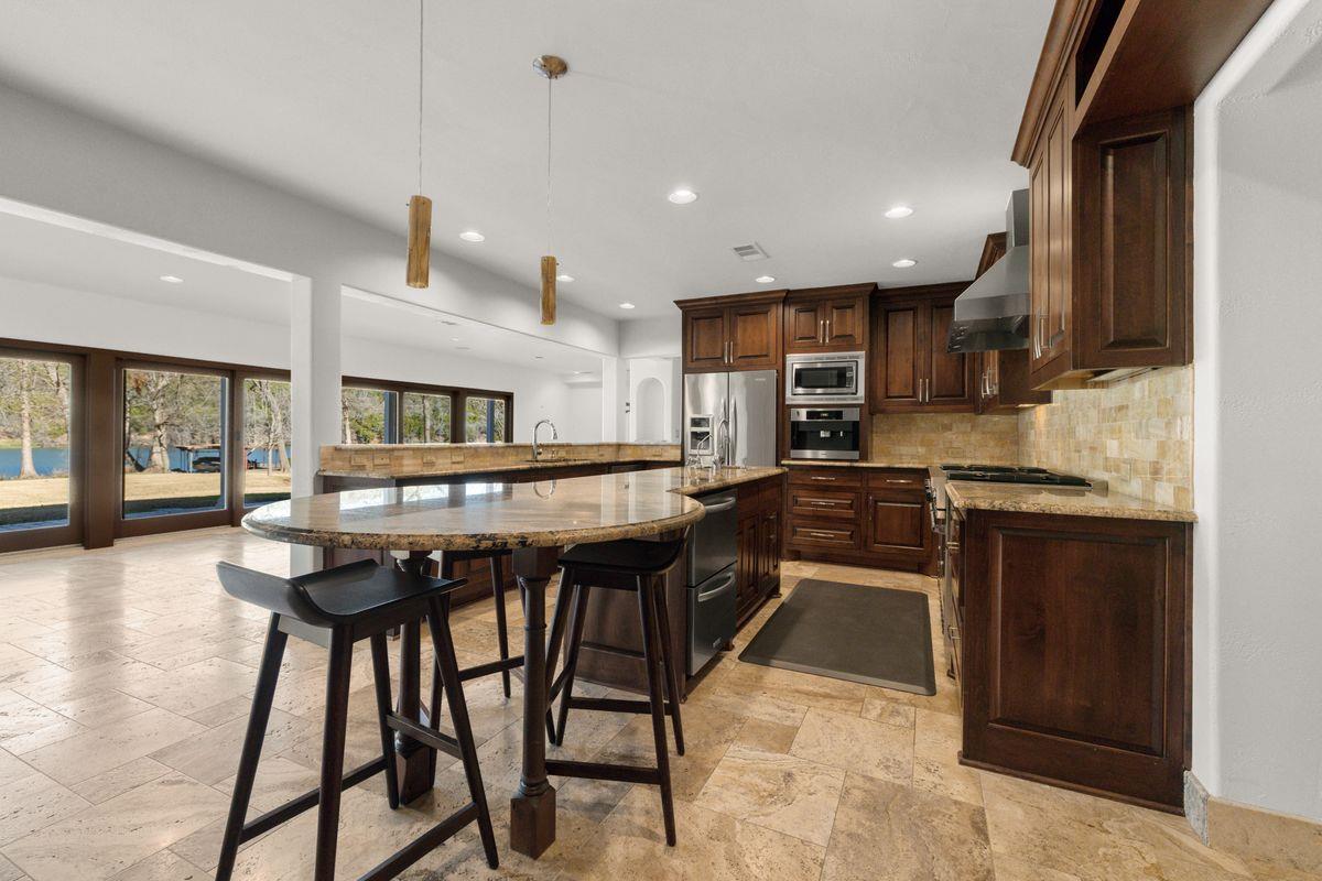 10810 River Terrace CIR