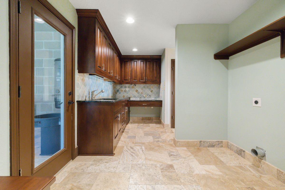 10810 River Terrace CIR