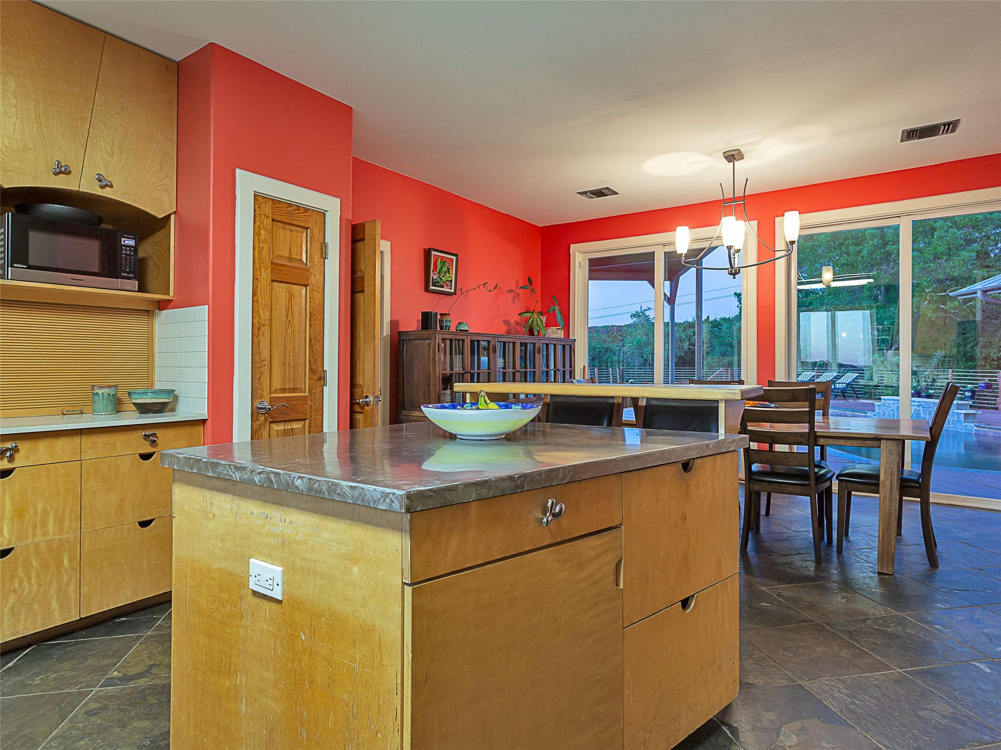 8904 Westminster Glen Ave