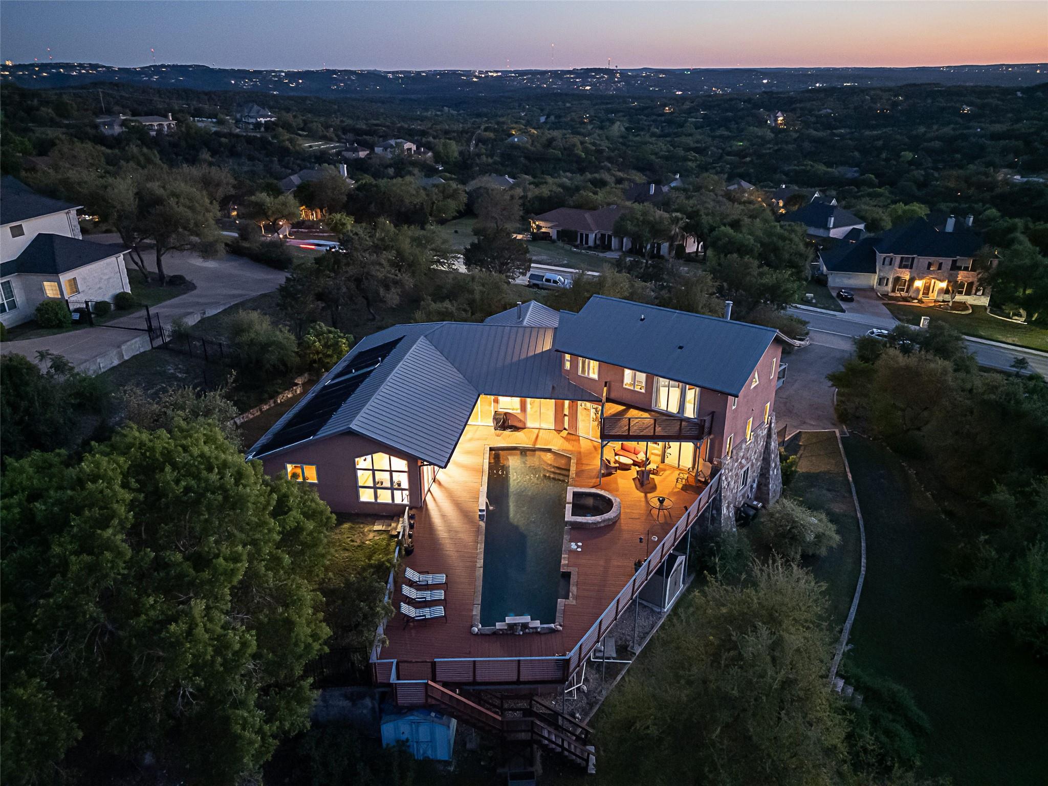 8904 Westminster Glen Ave