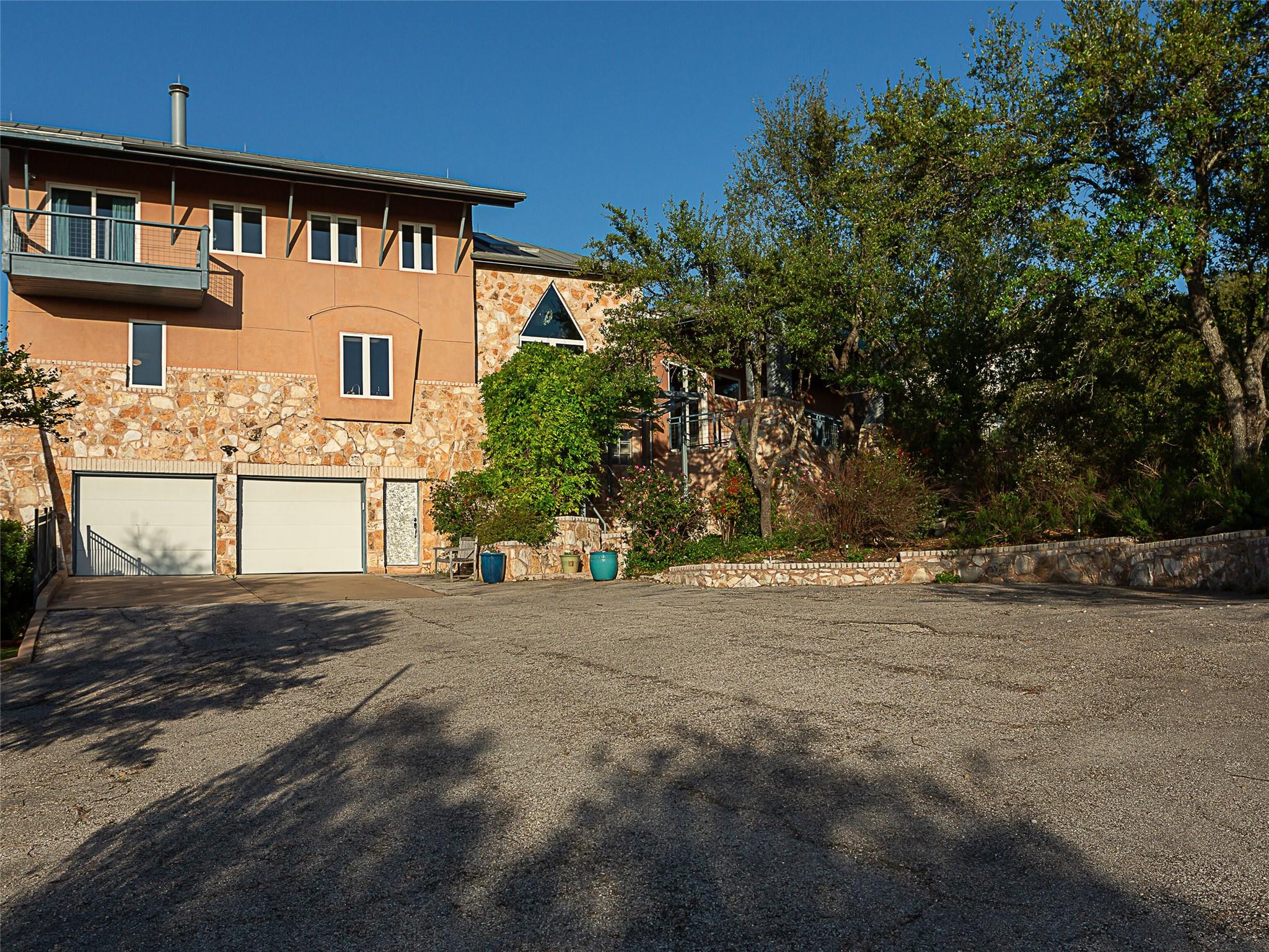 8904 Westminster Glen Ave