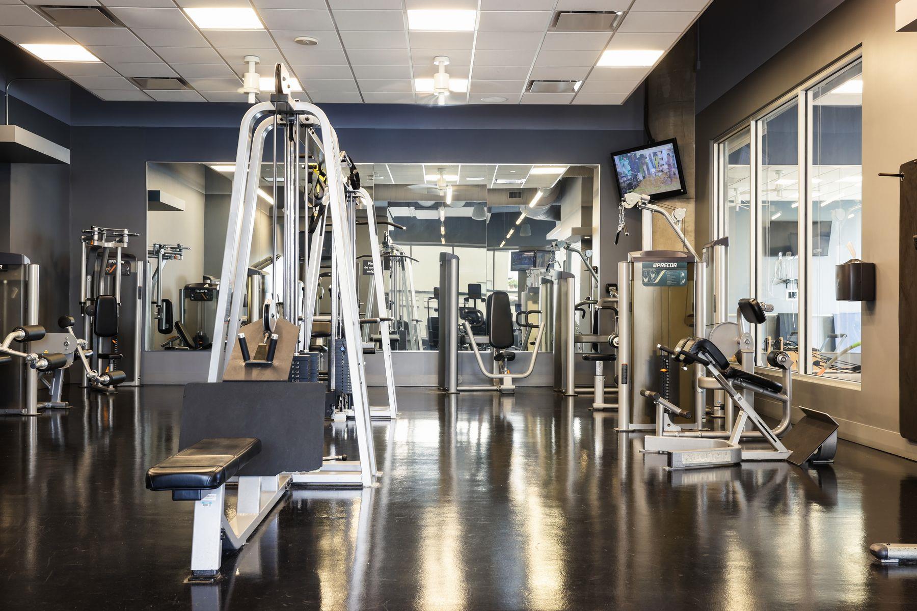 210 Lavaca ST # 2809