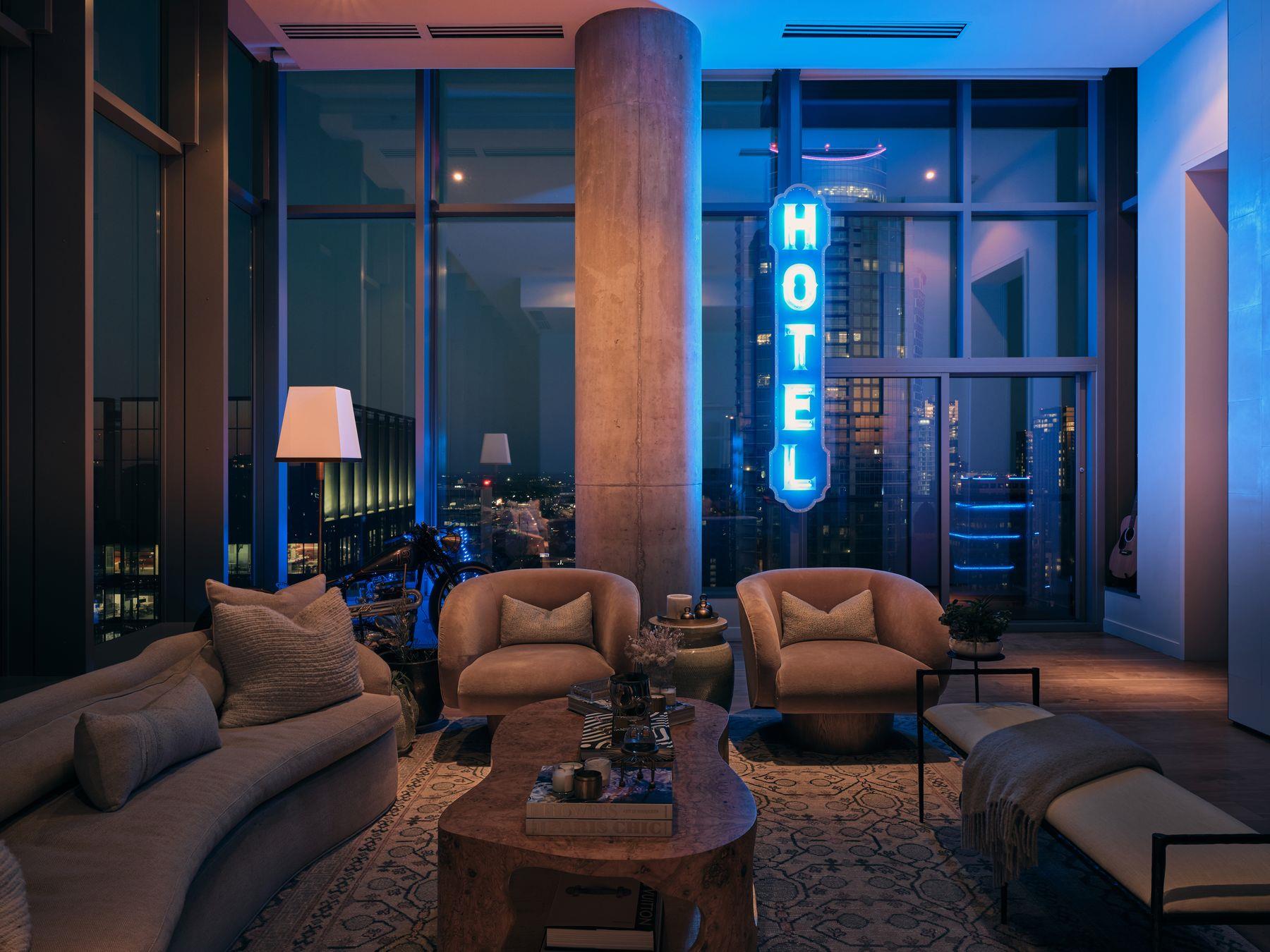 210 Lavaca ST # 3504