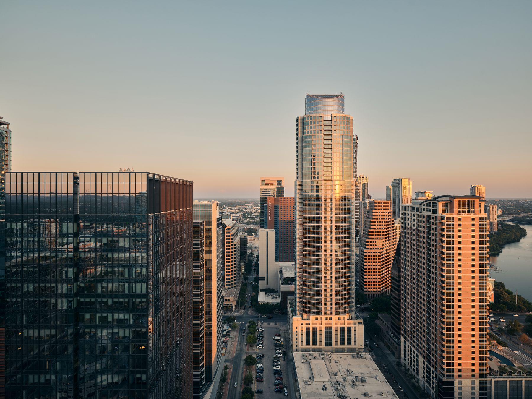 210 Lavaca ST # 3504