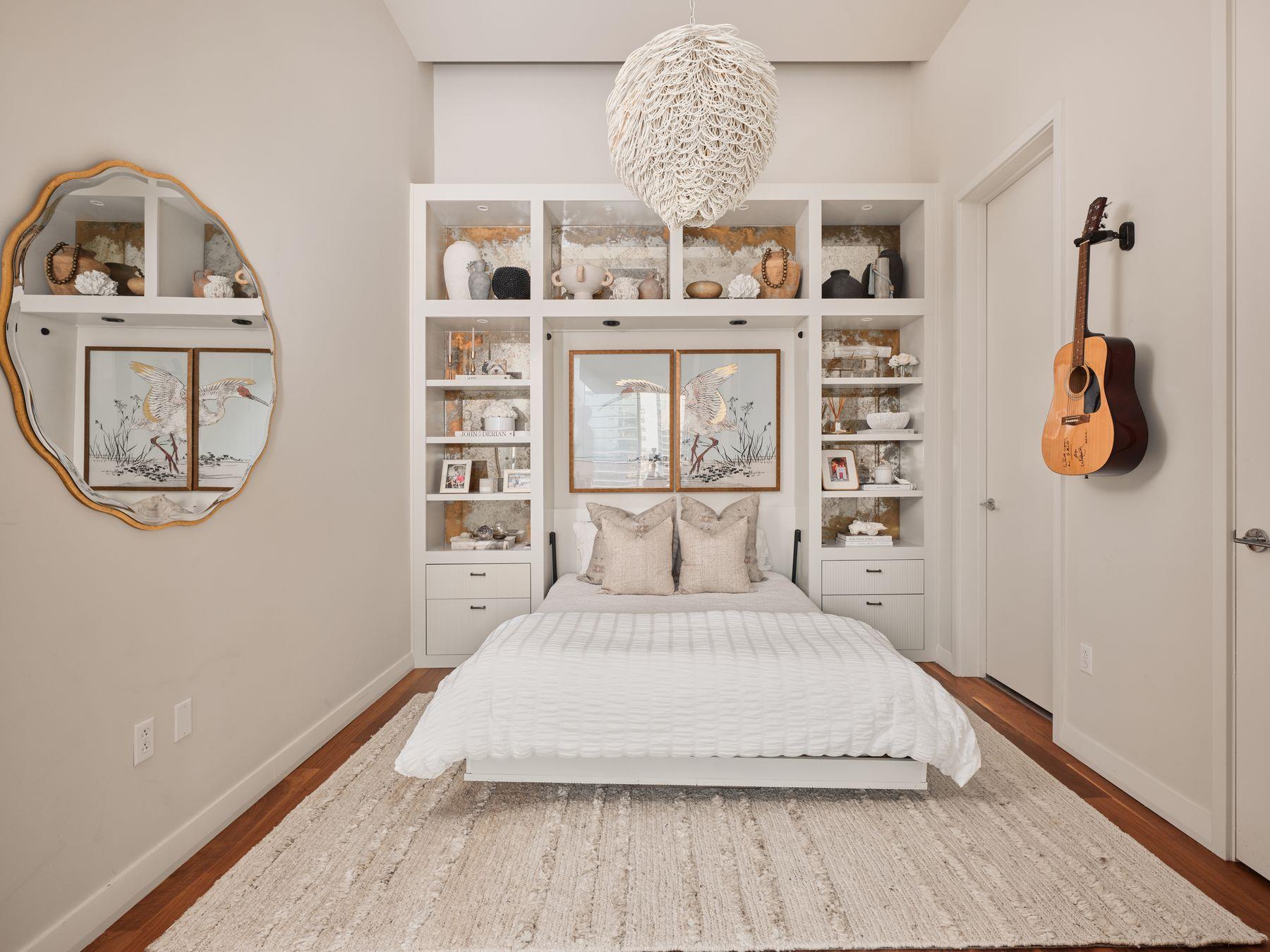 210 Lavaca ST # 3504