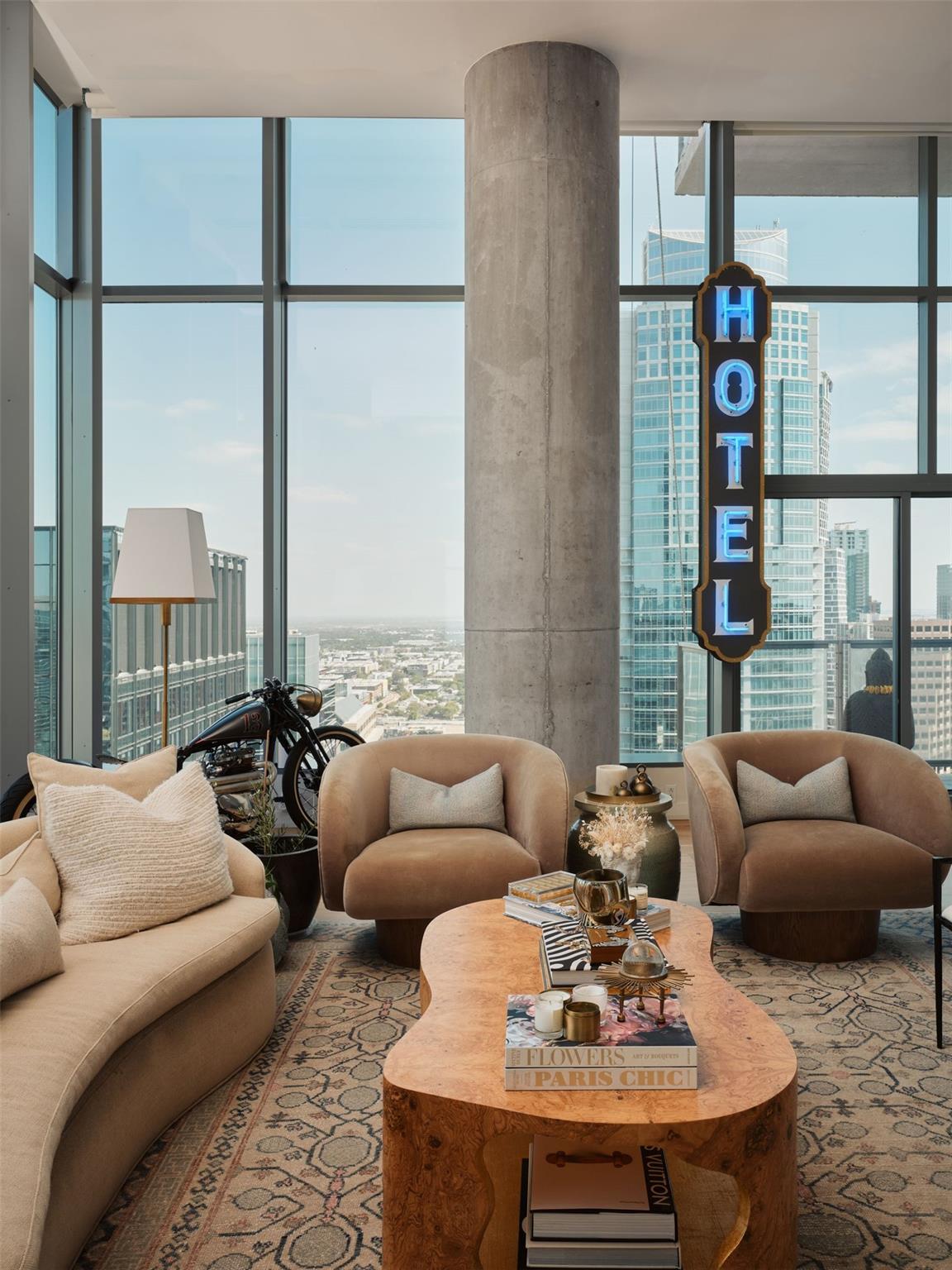 210 Lavaca ST # 3504