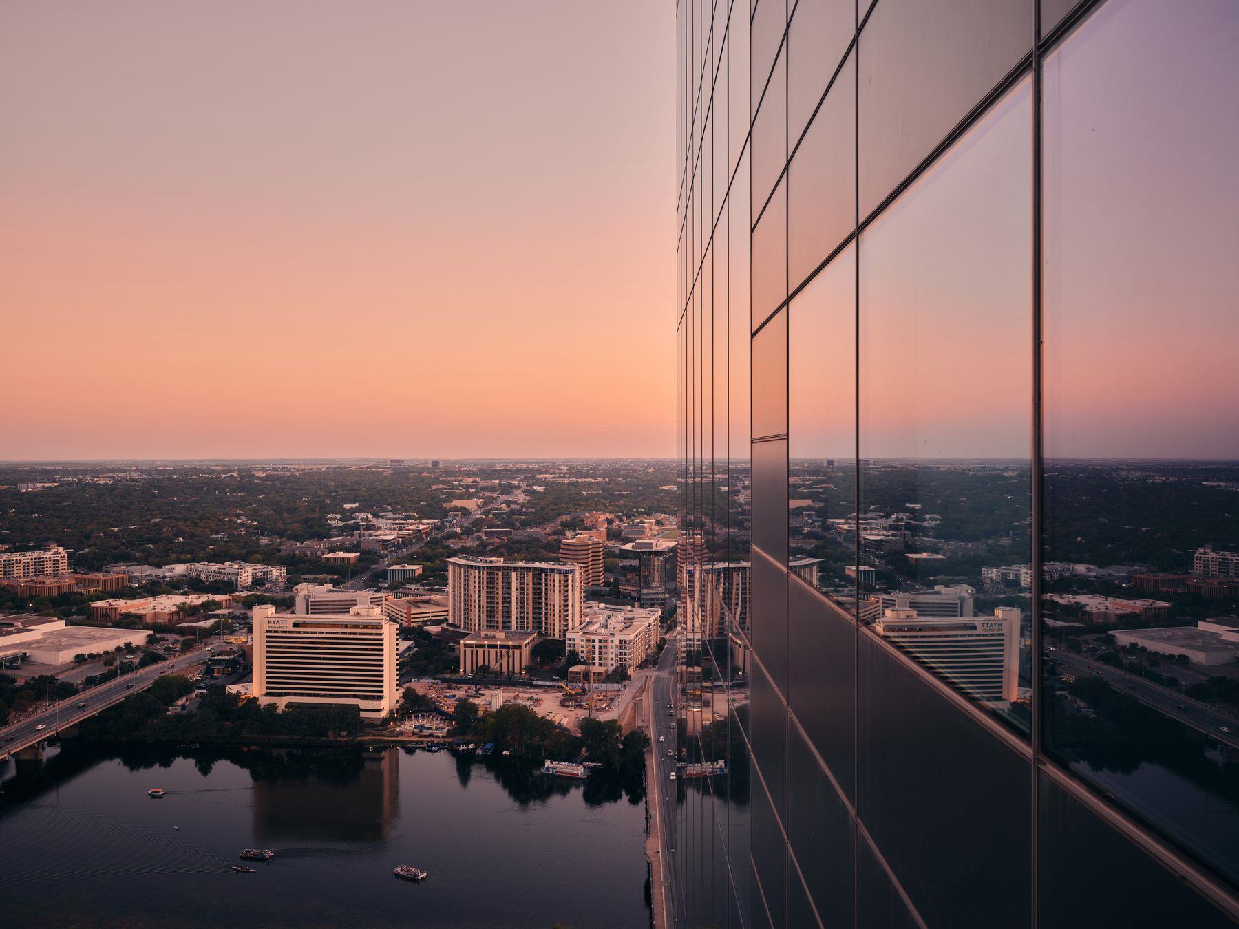 210 Lavaca ST # 3504