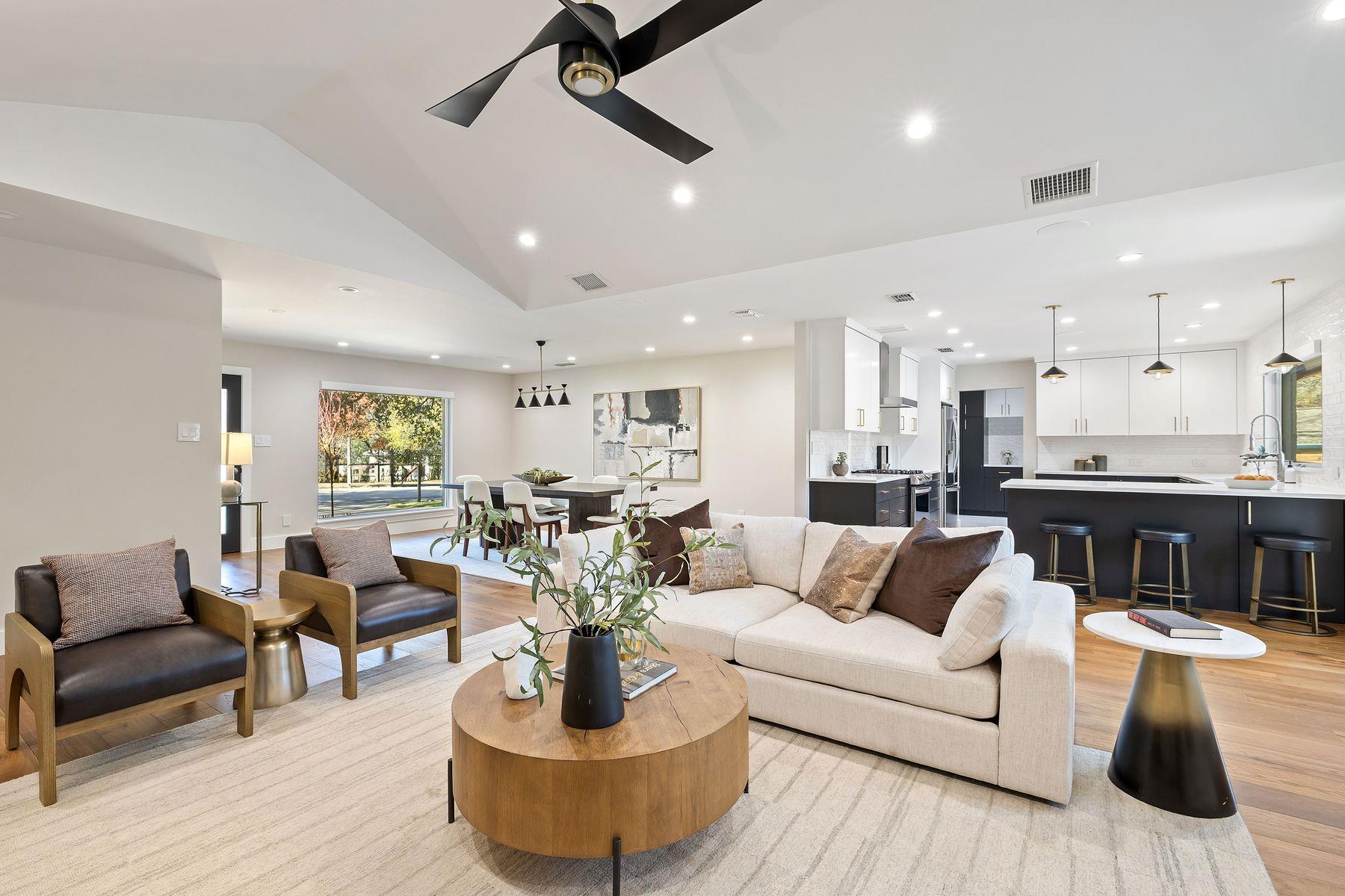 2615 Barton Hills DR