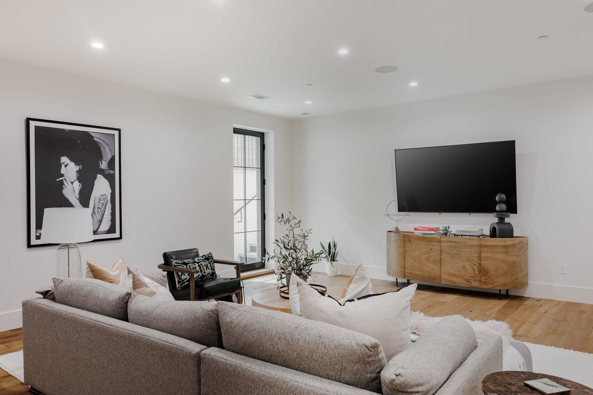 1510 Pease RD, Austin