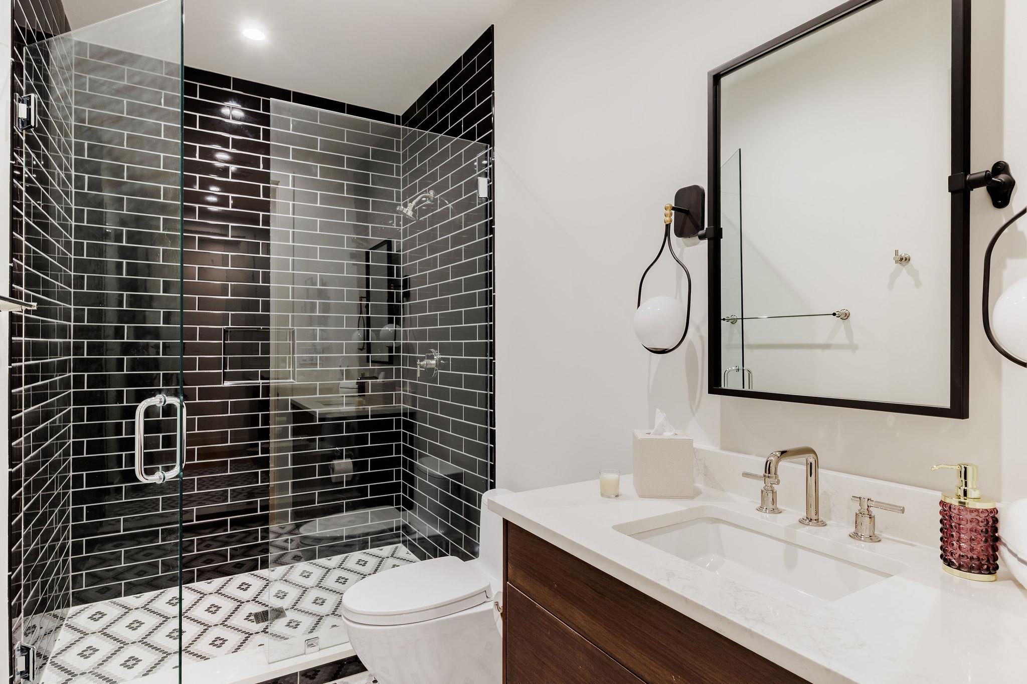 1510 Pease RD, Austin