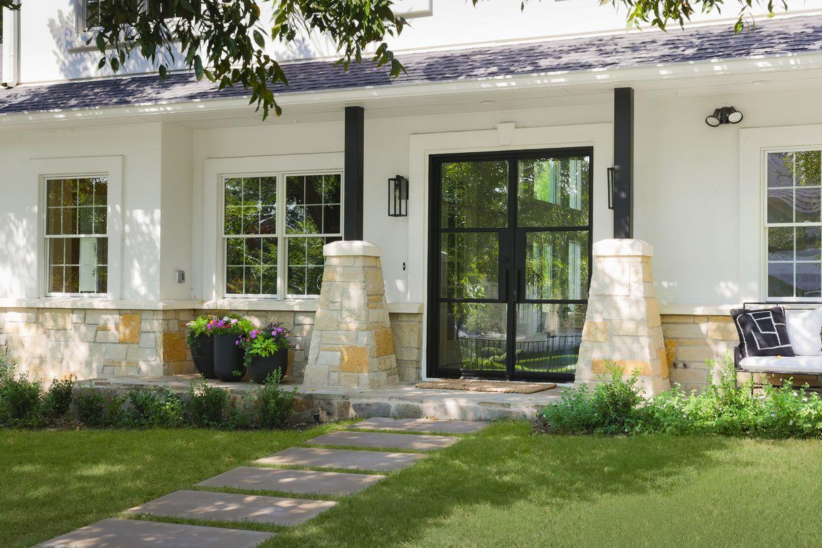 2500 Keating LN