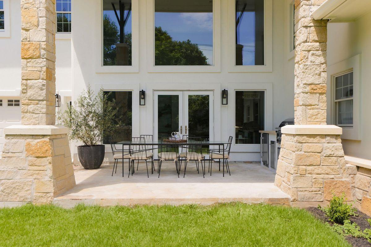2500 Keating LN