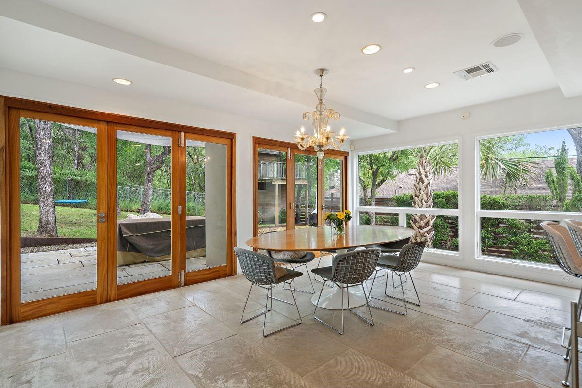 2603 Maria Anna RD