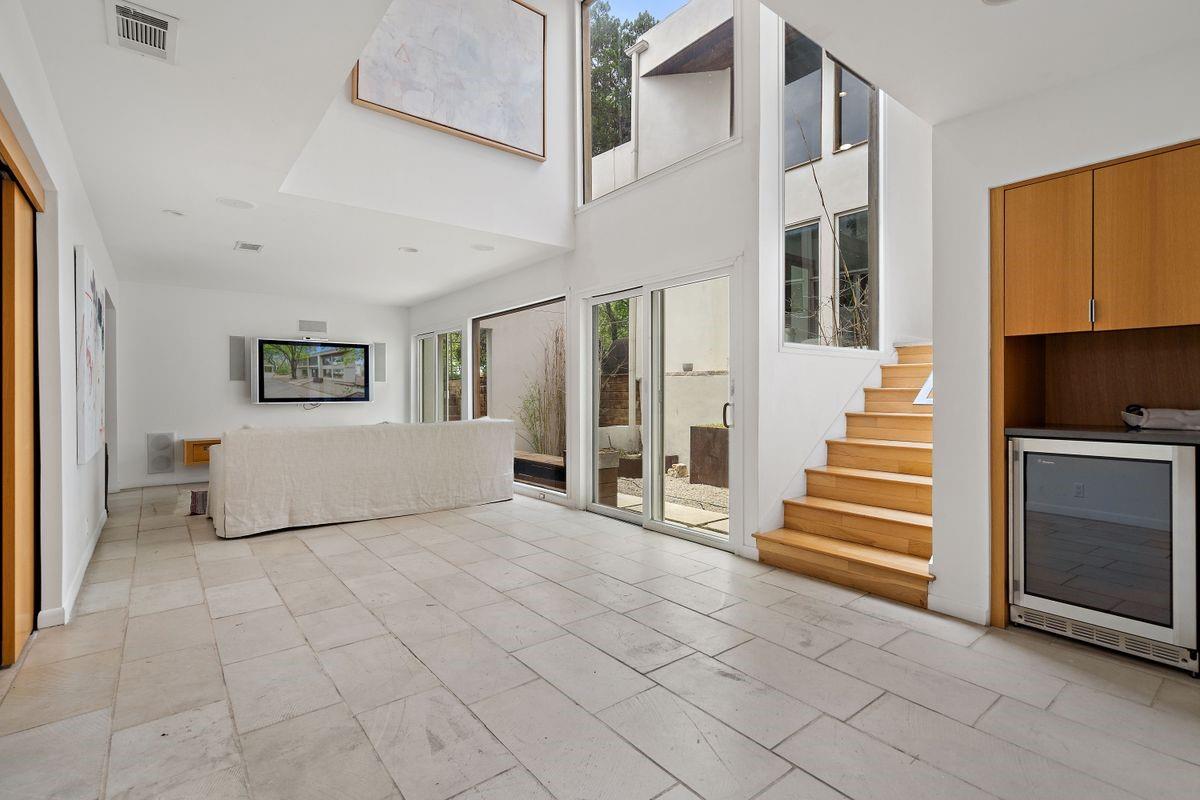 2603 Maria Anna RD