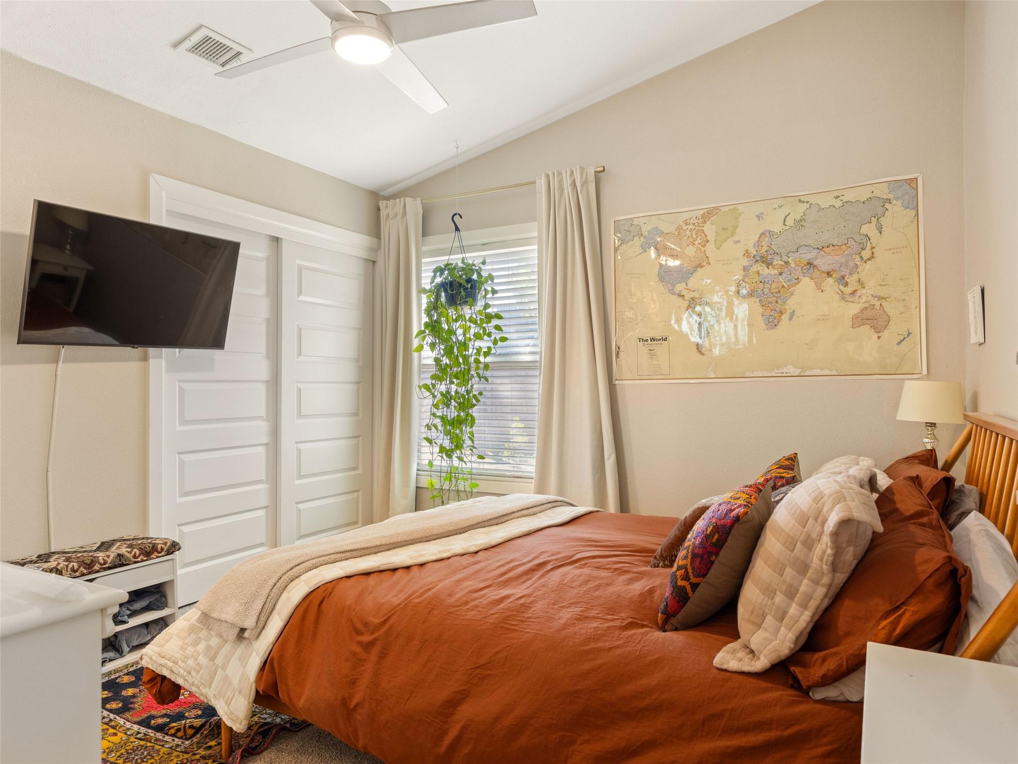 1307 E Saint Johns Ave # B, Austin Unit: B