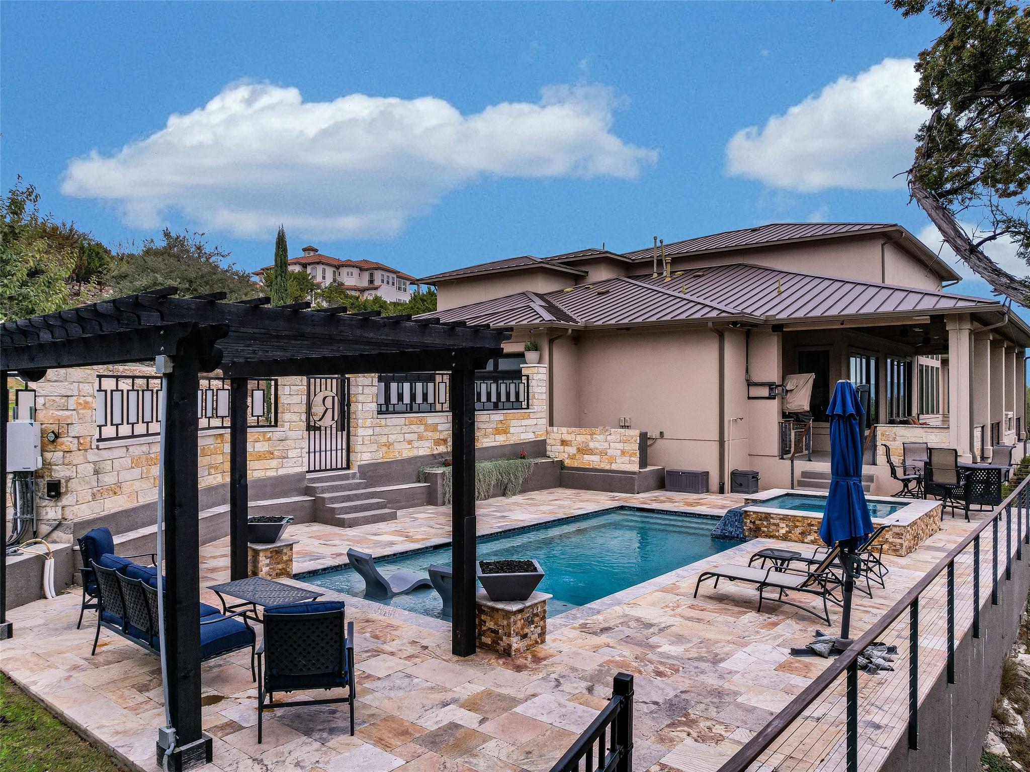 3909 Scenic Overlook TRL