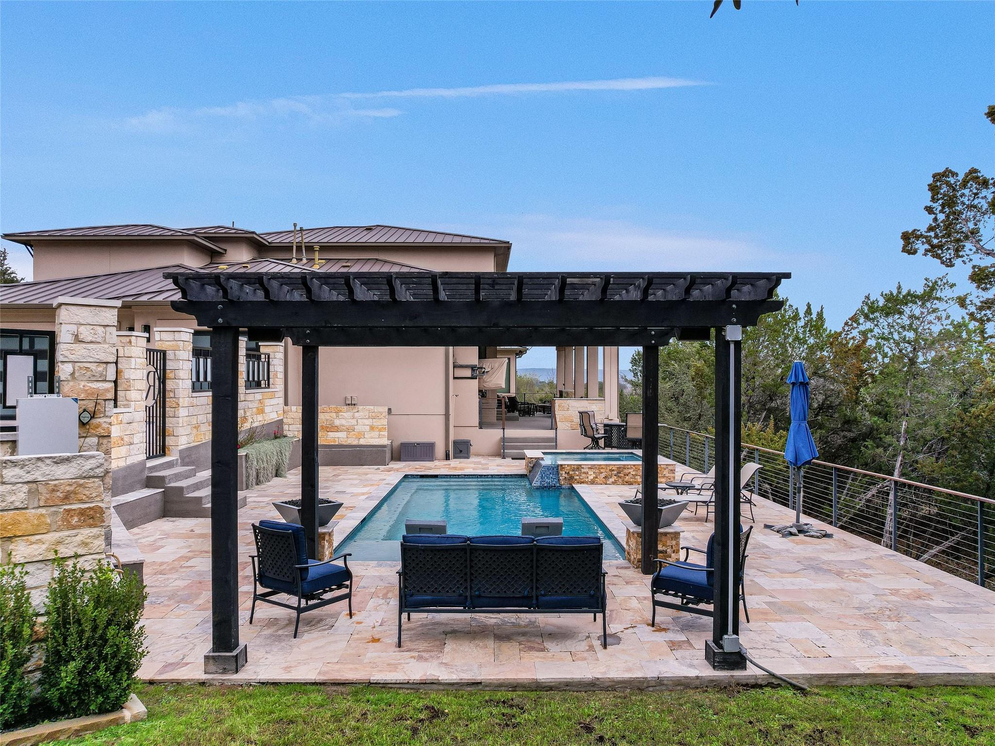 3909 Scenic Overlook TRL