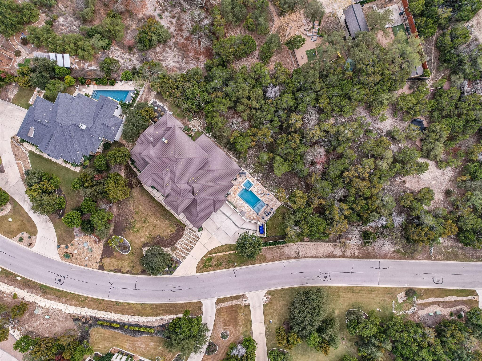 3909 Scenic Overlook TRL