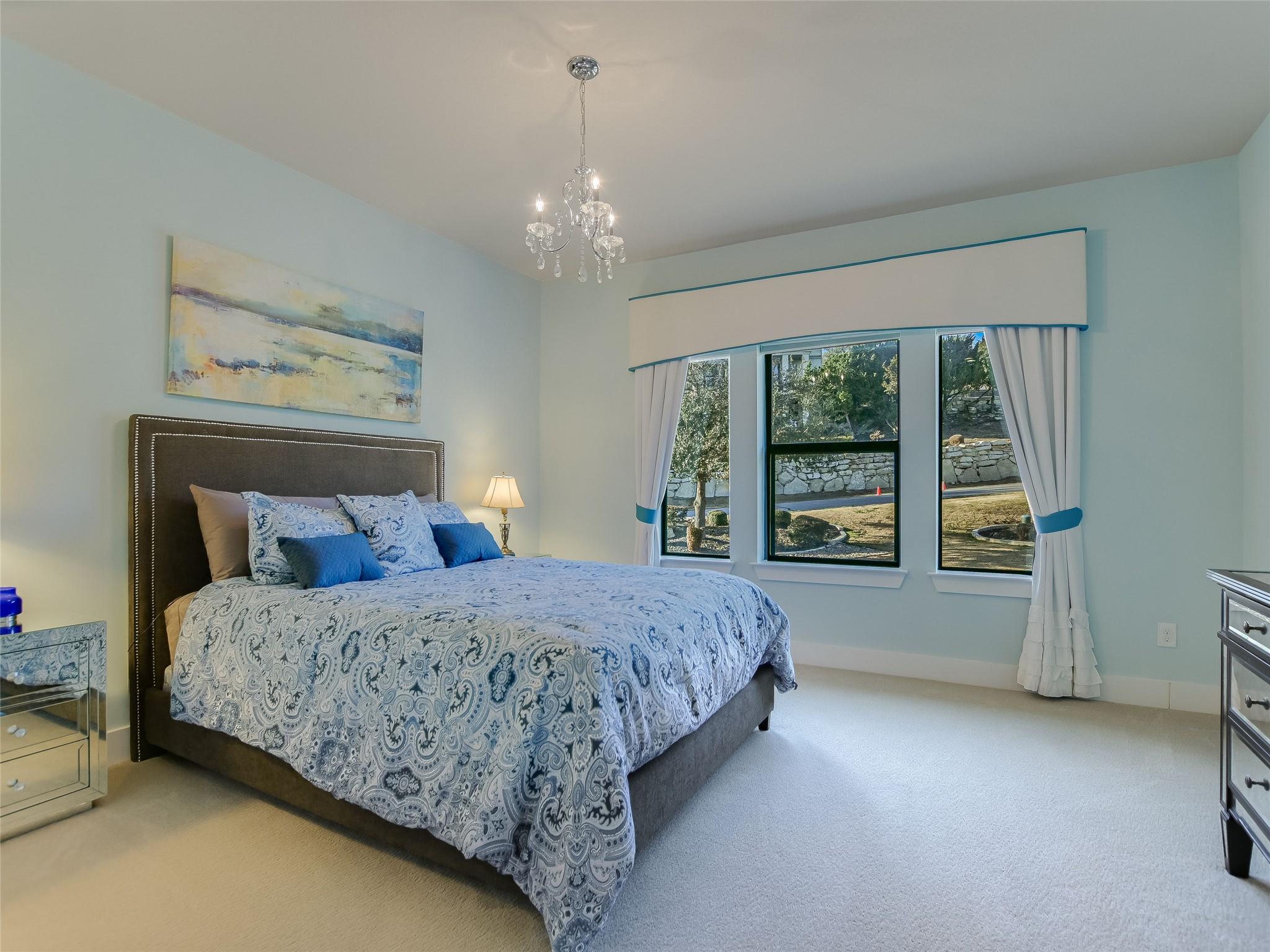 3909 Scenic Overlook TRL