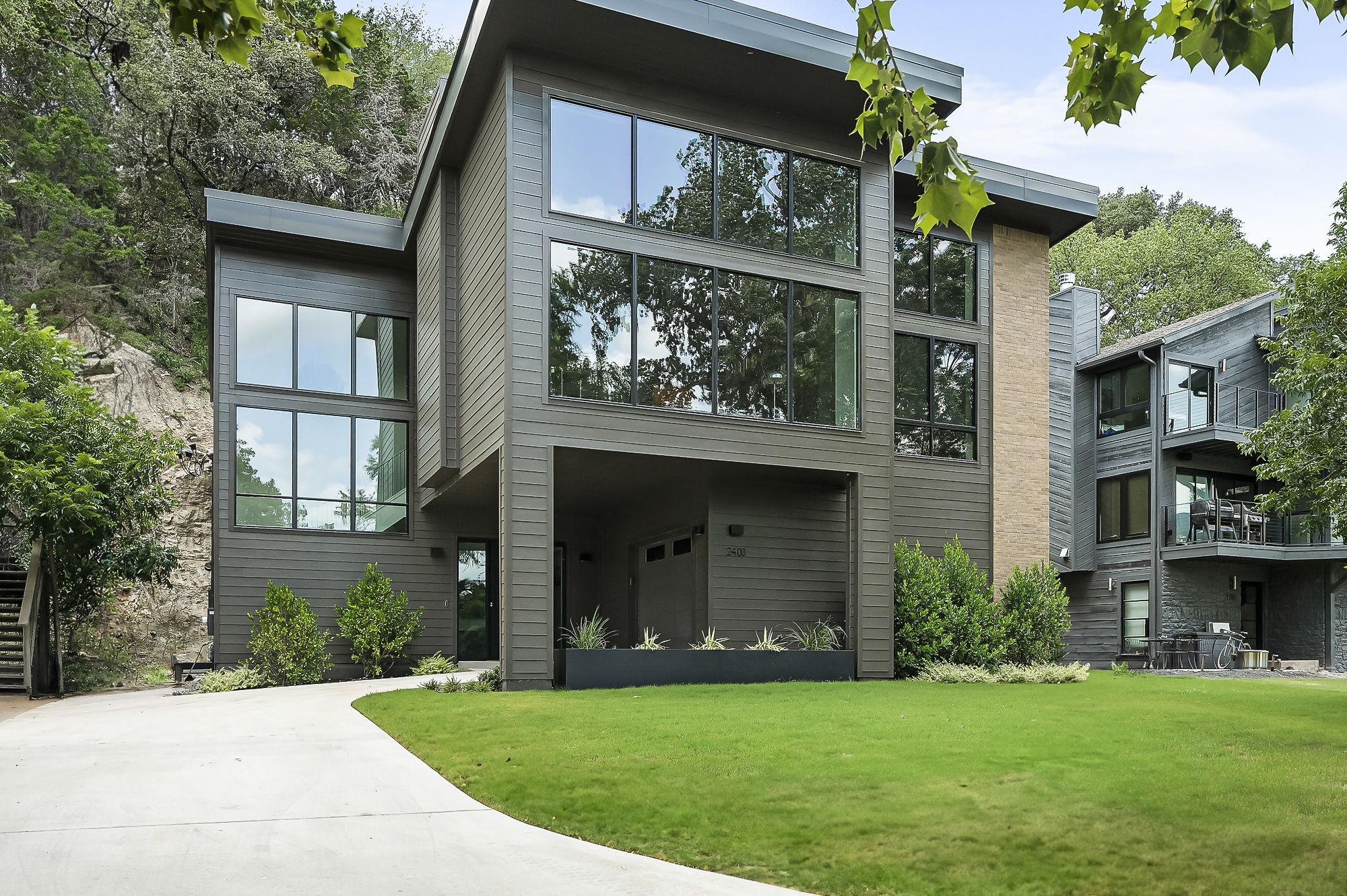 2403 Big Horn DR