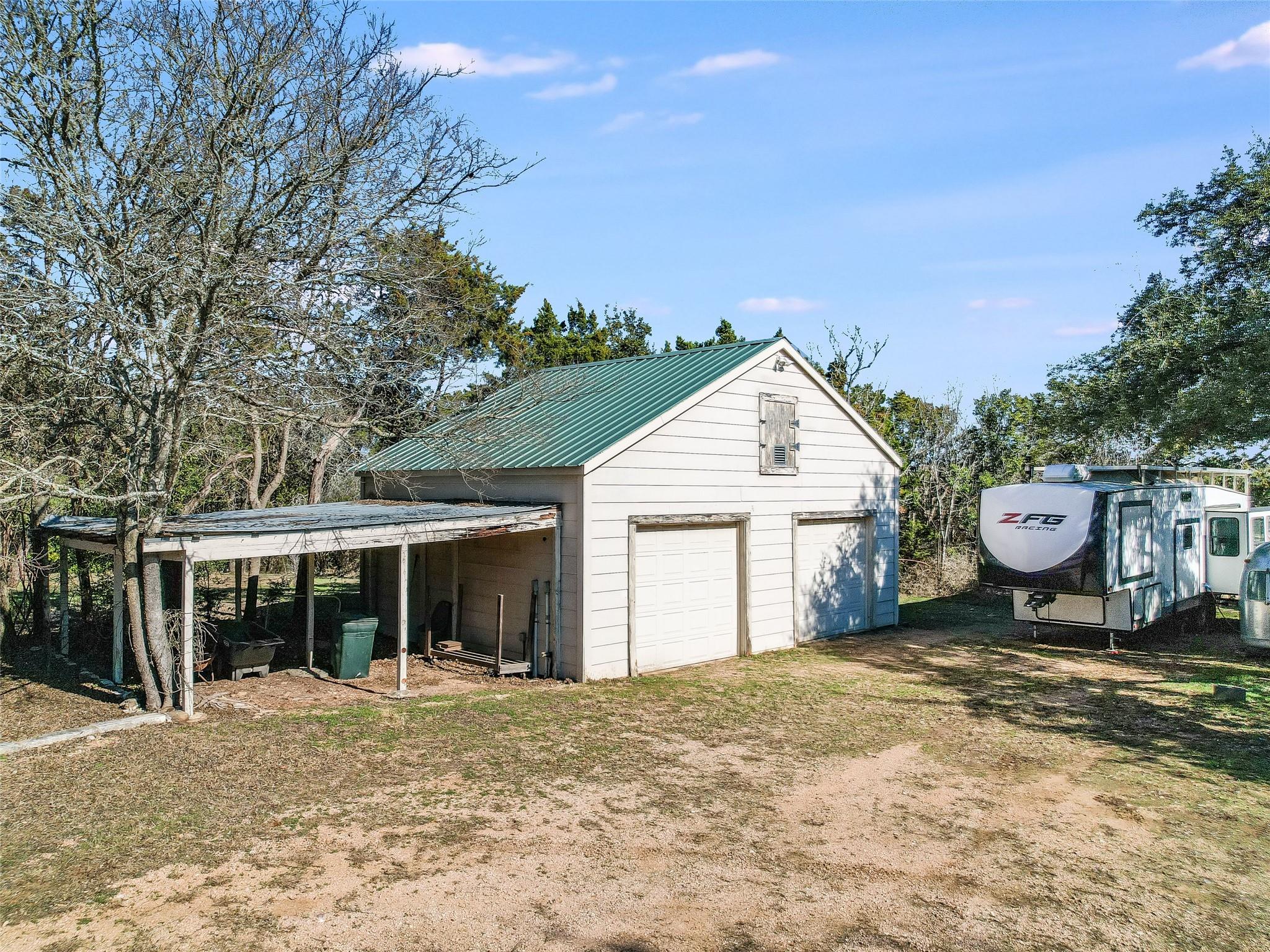 10213 Circle DR