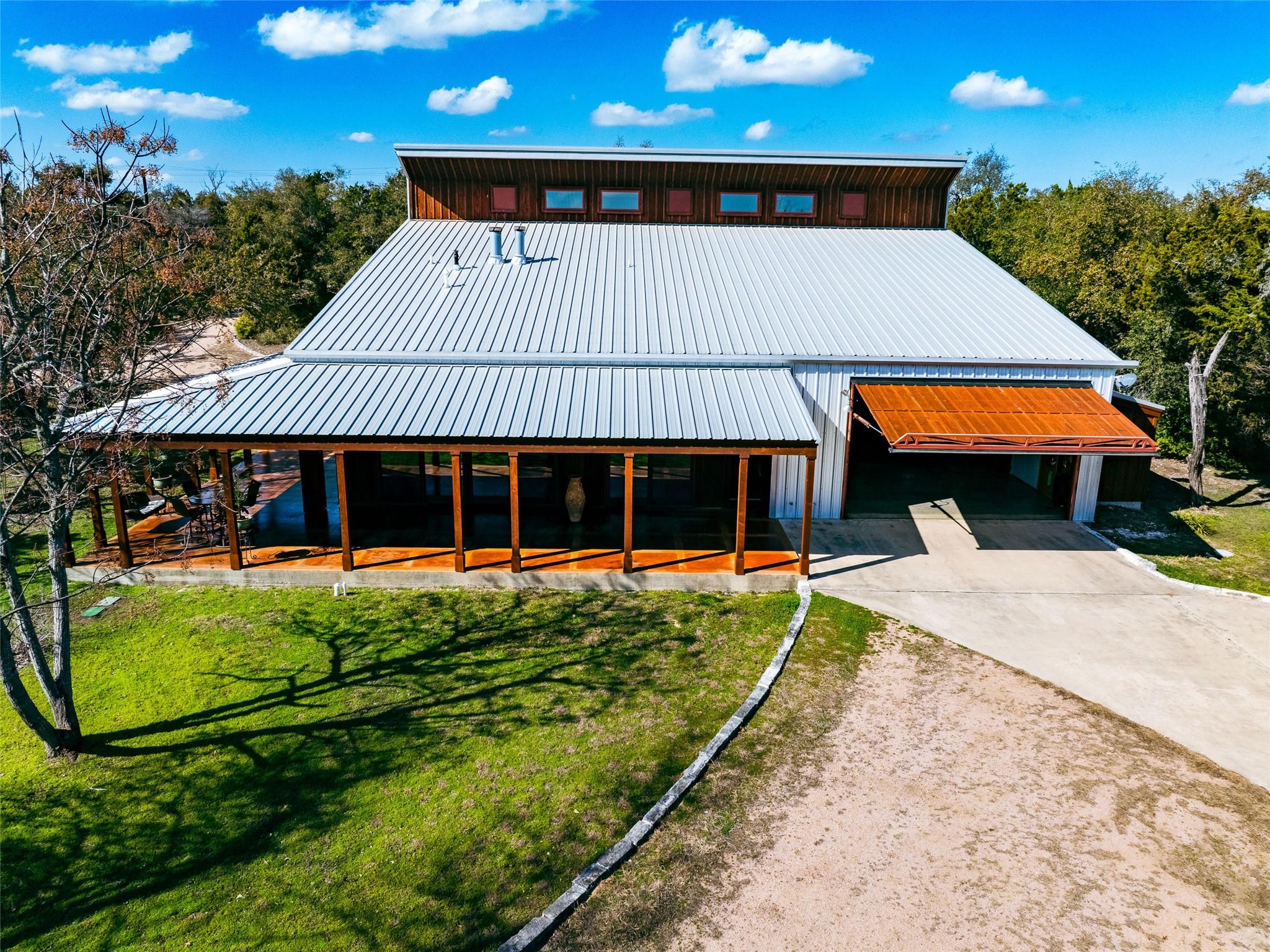10213 Circle DR