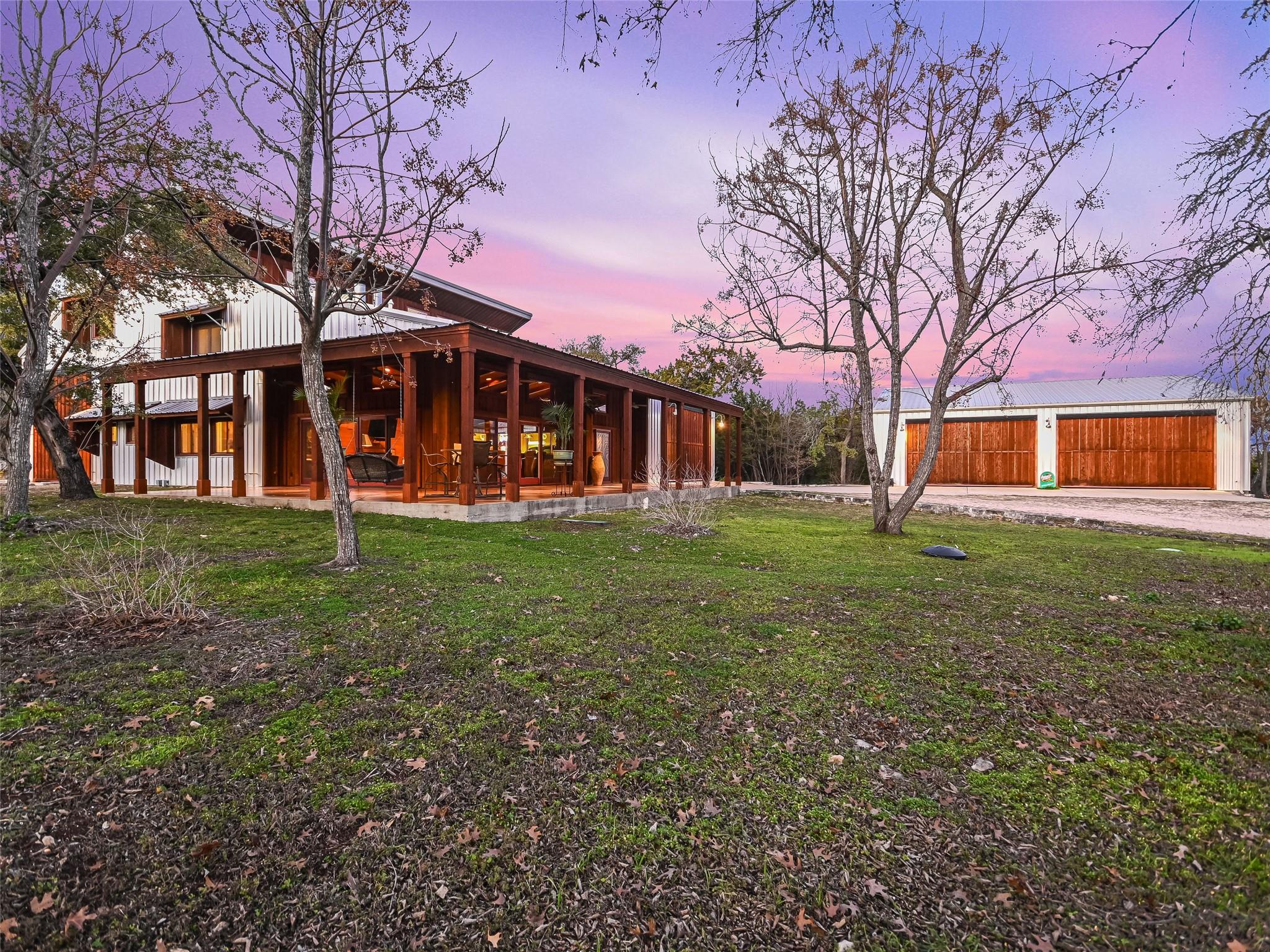 10213 Circle DR