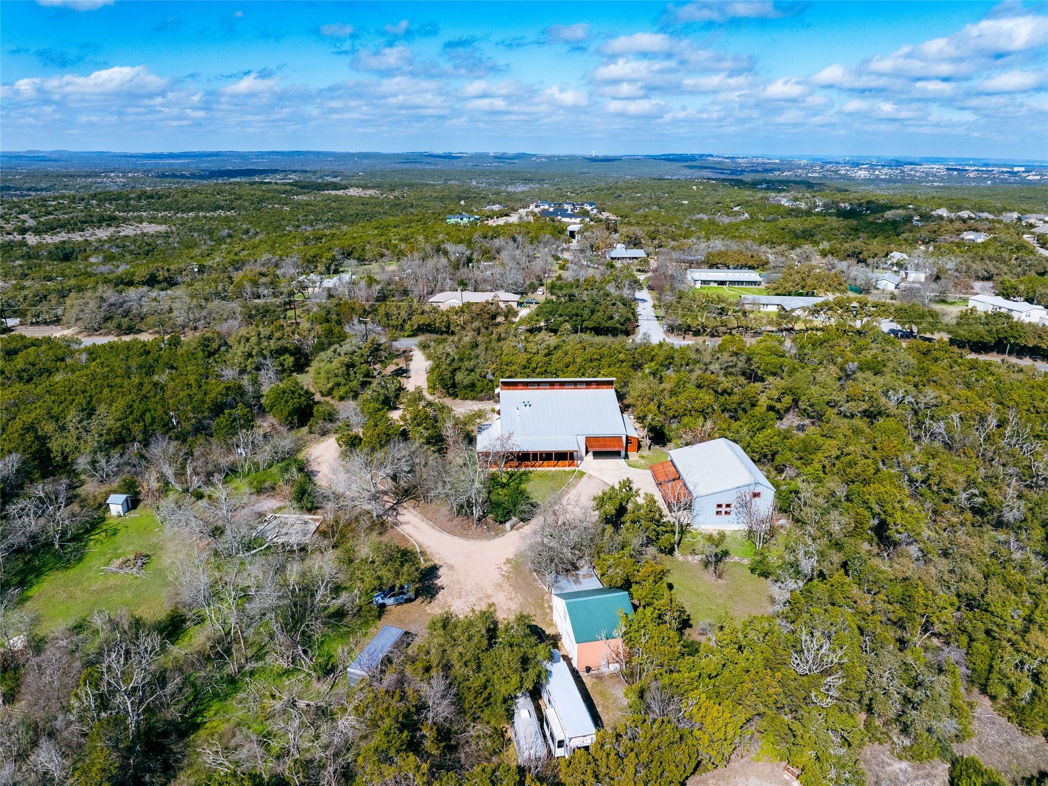 10213 Circle DR