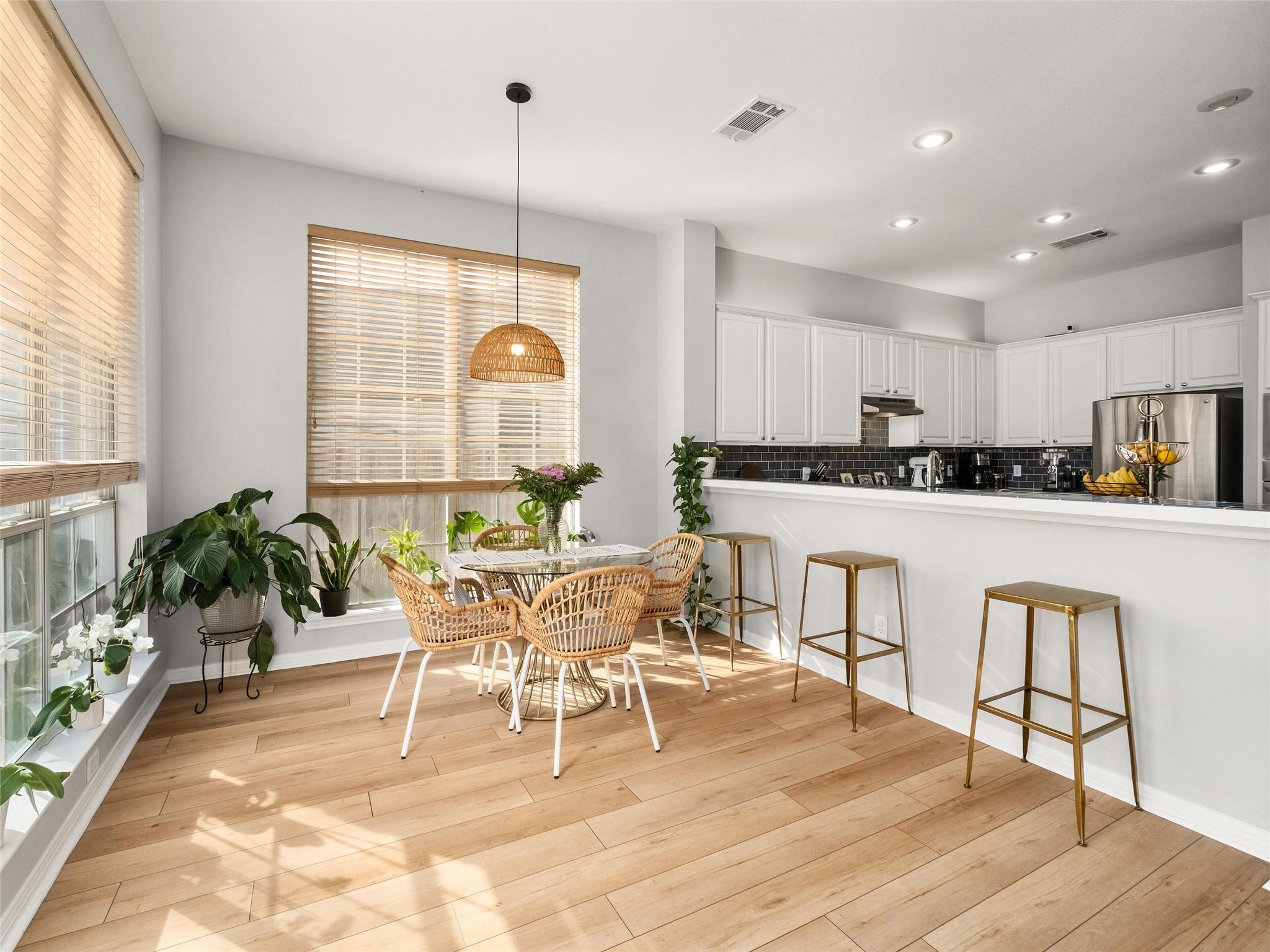 11009 Savannah CT